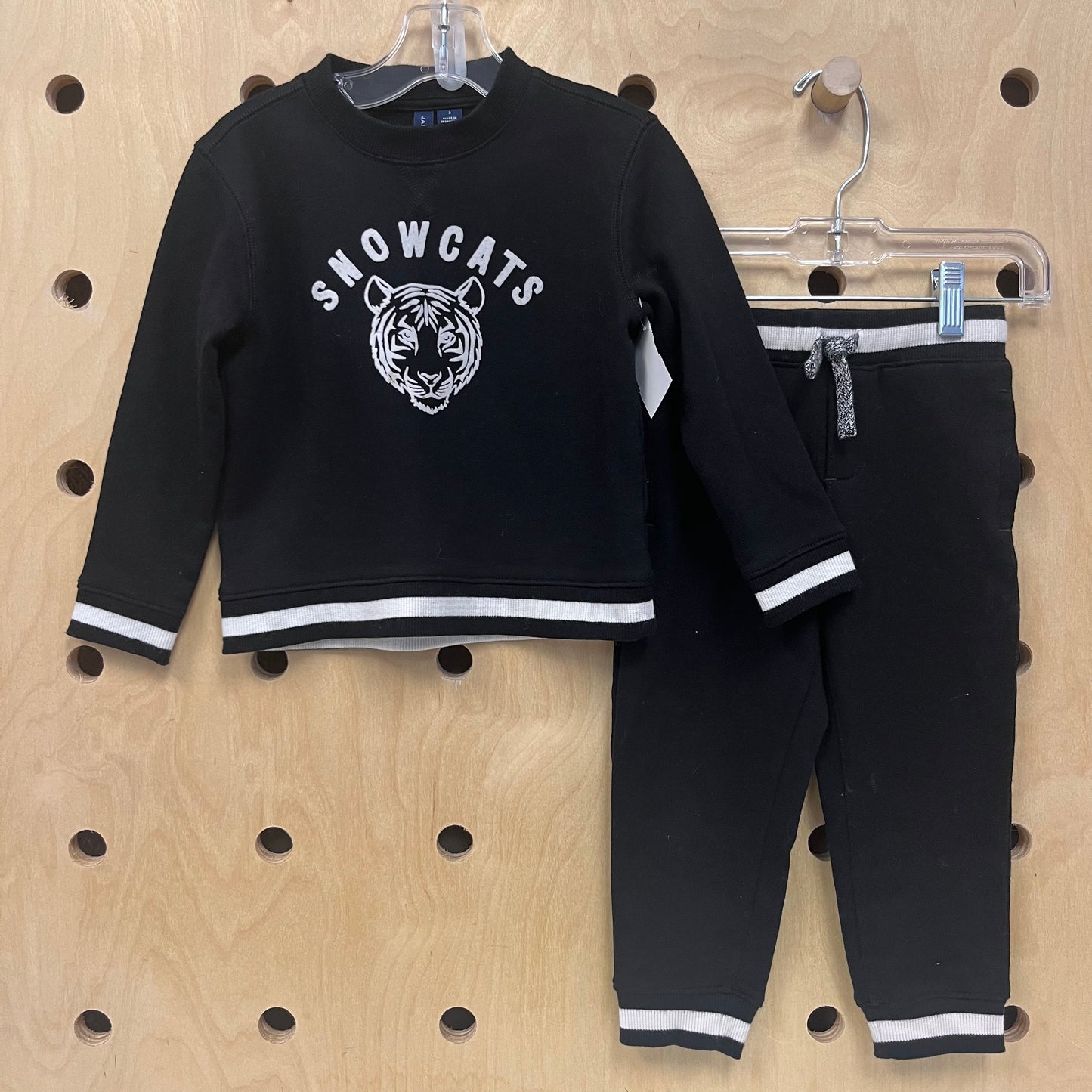 Black Snow Cats Sweatsuit