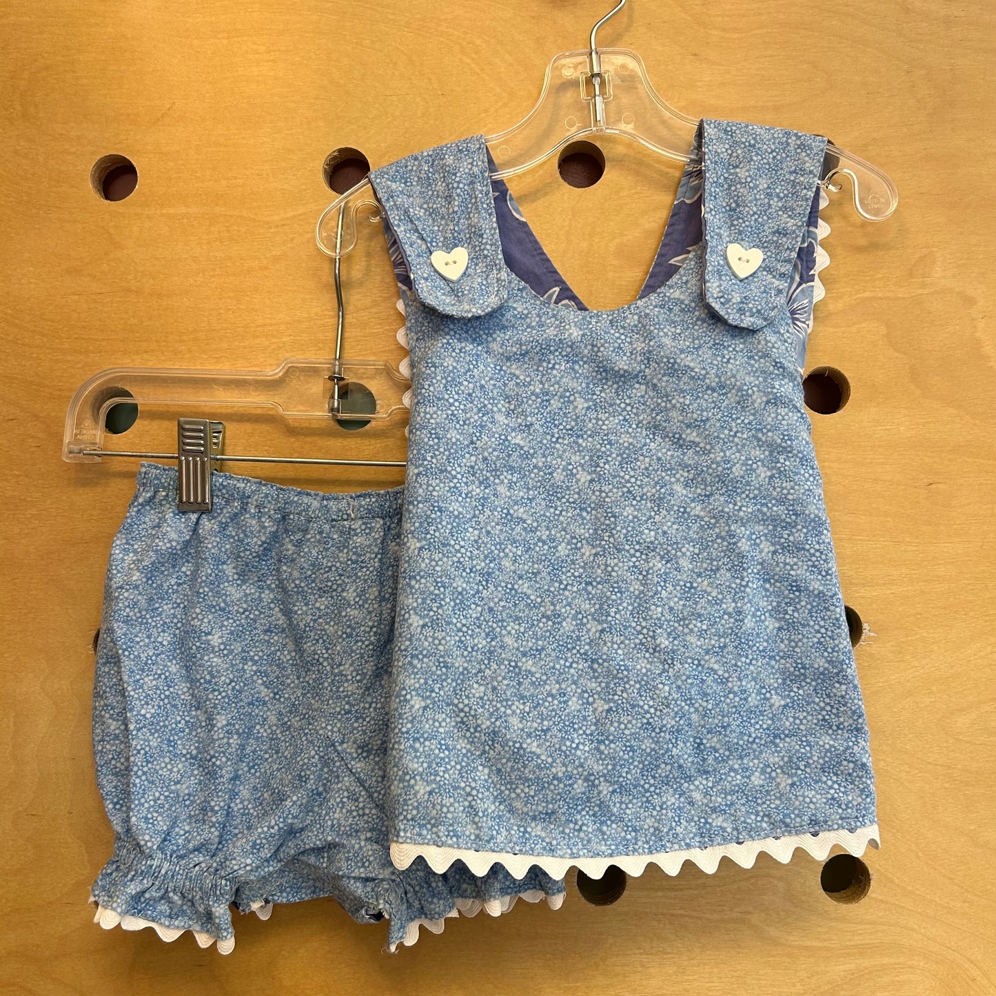 Blue Reversible Hibiscus Outfit