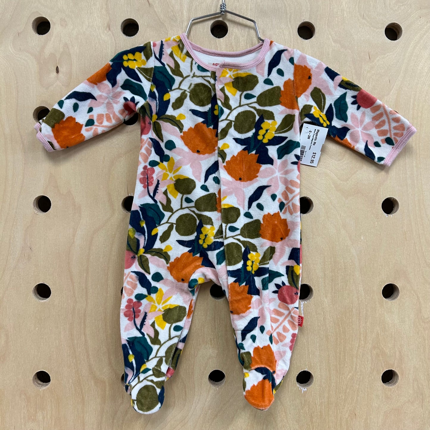 White Floral Magnetic Footies