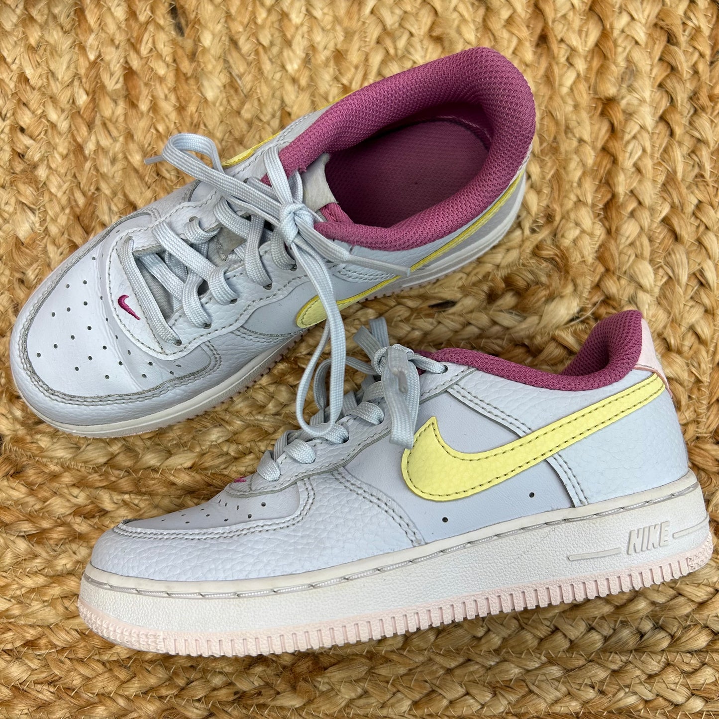 Cosmic Fuchsia Air Force 1 Sneakers