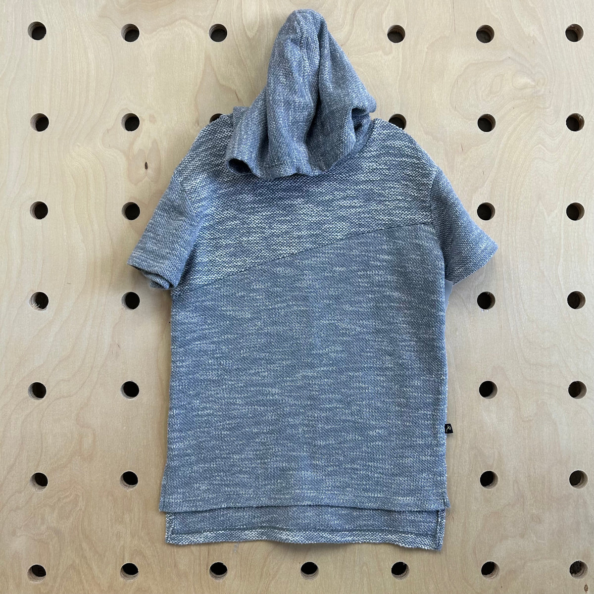 Grey Knit Short Sleeve Hoodie
