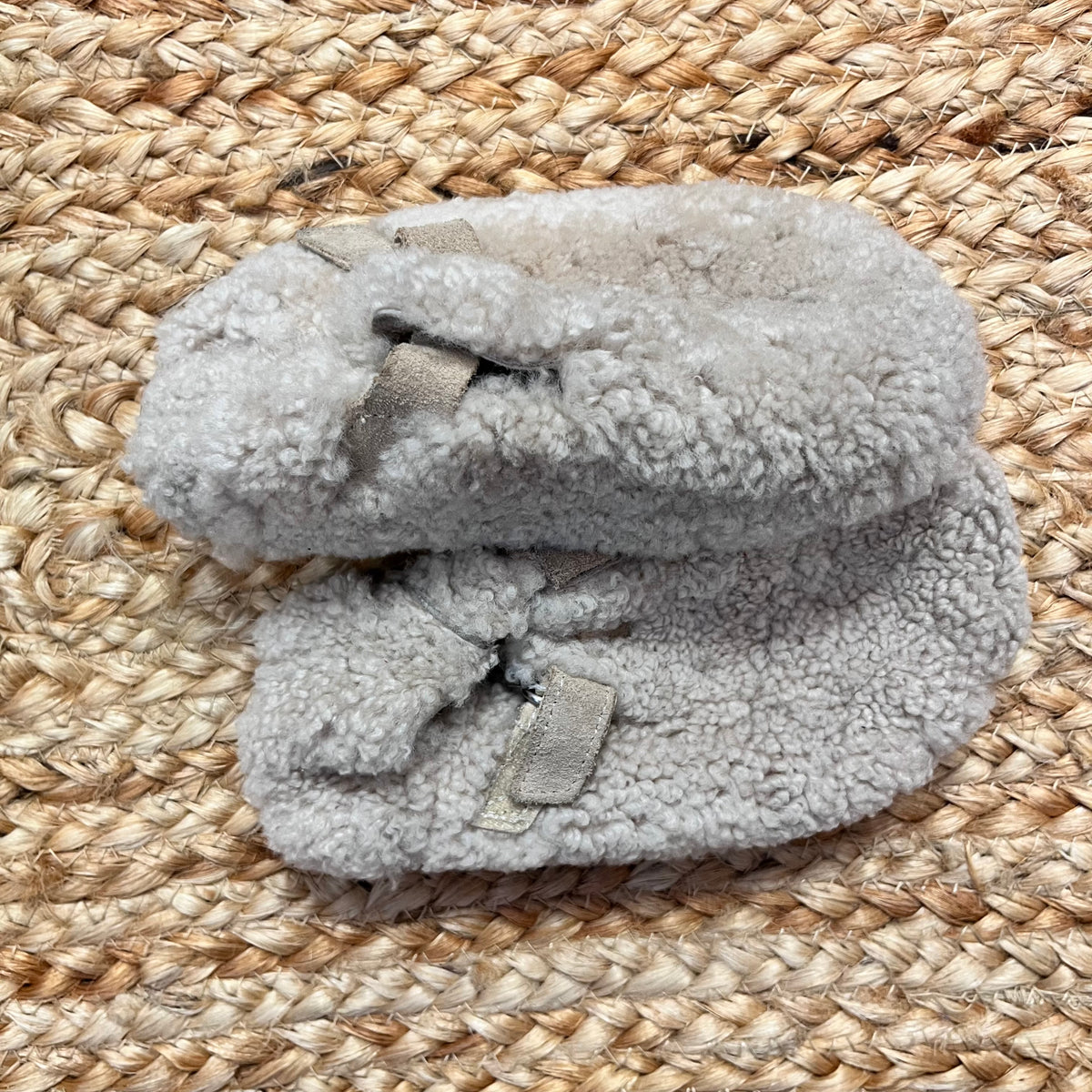 Beige Fluffy Slippers