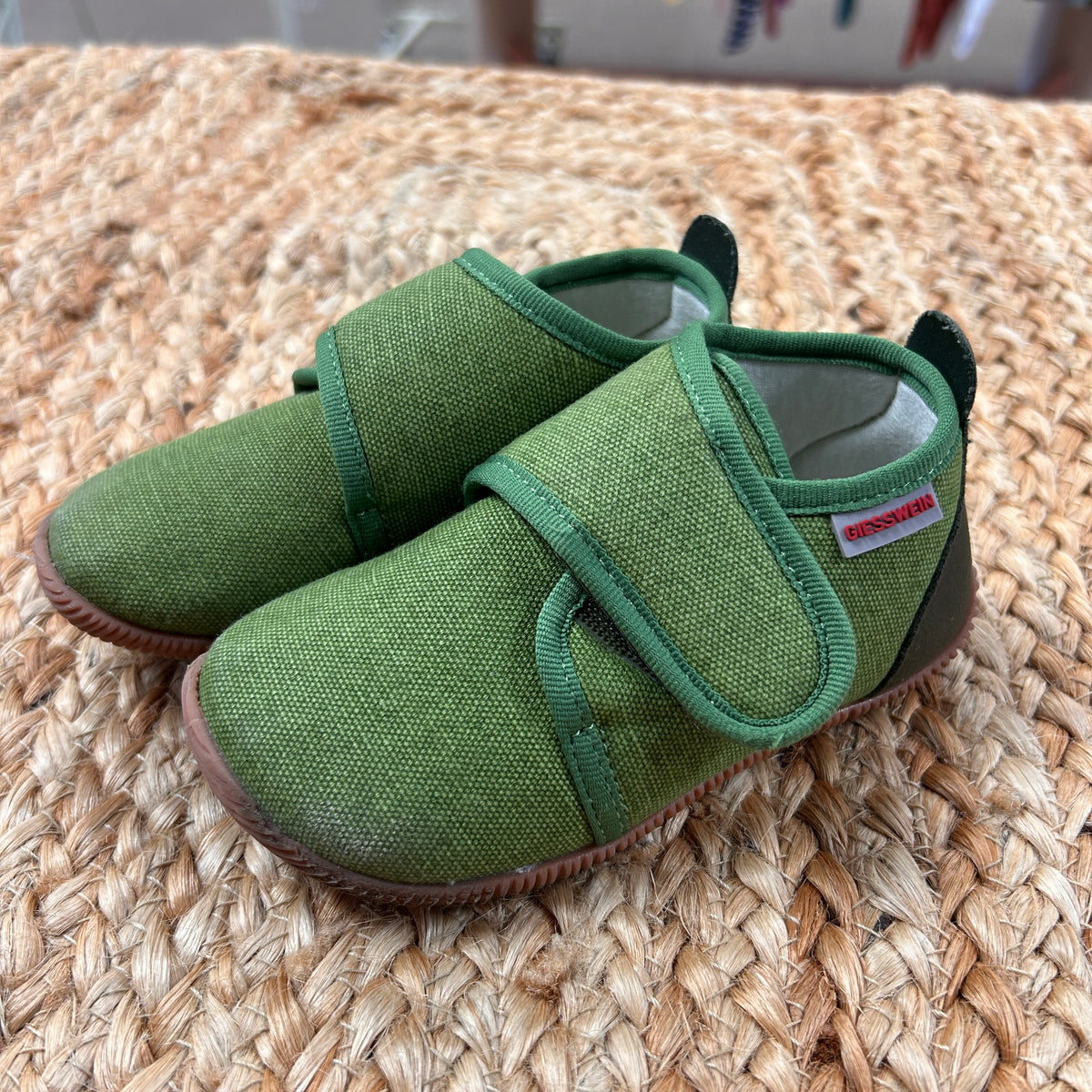 Green Slim Fit Velcro Shoes