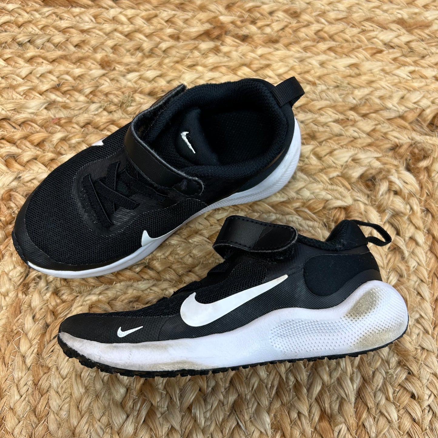 Black Revolution Sneakers