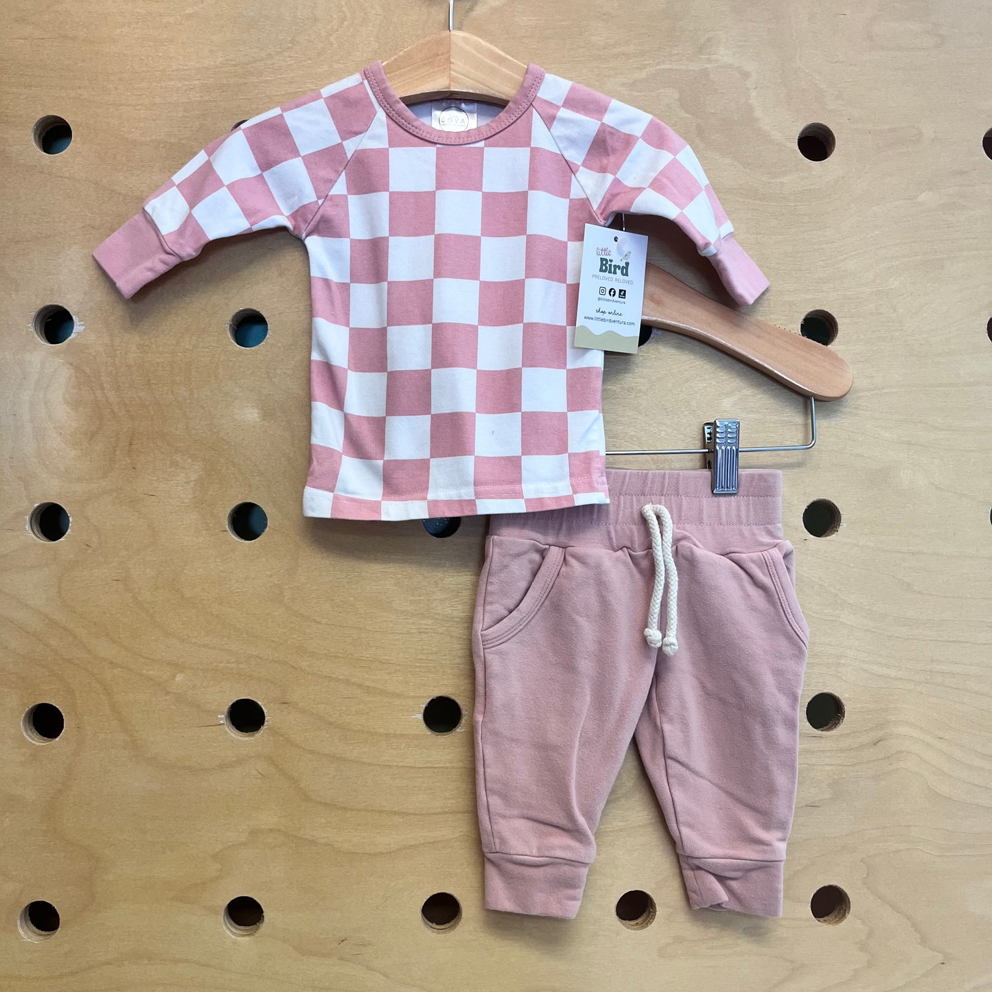 Pink/White Checkered Outfit