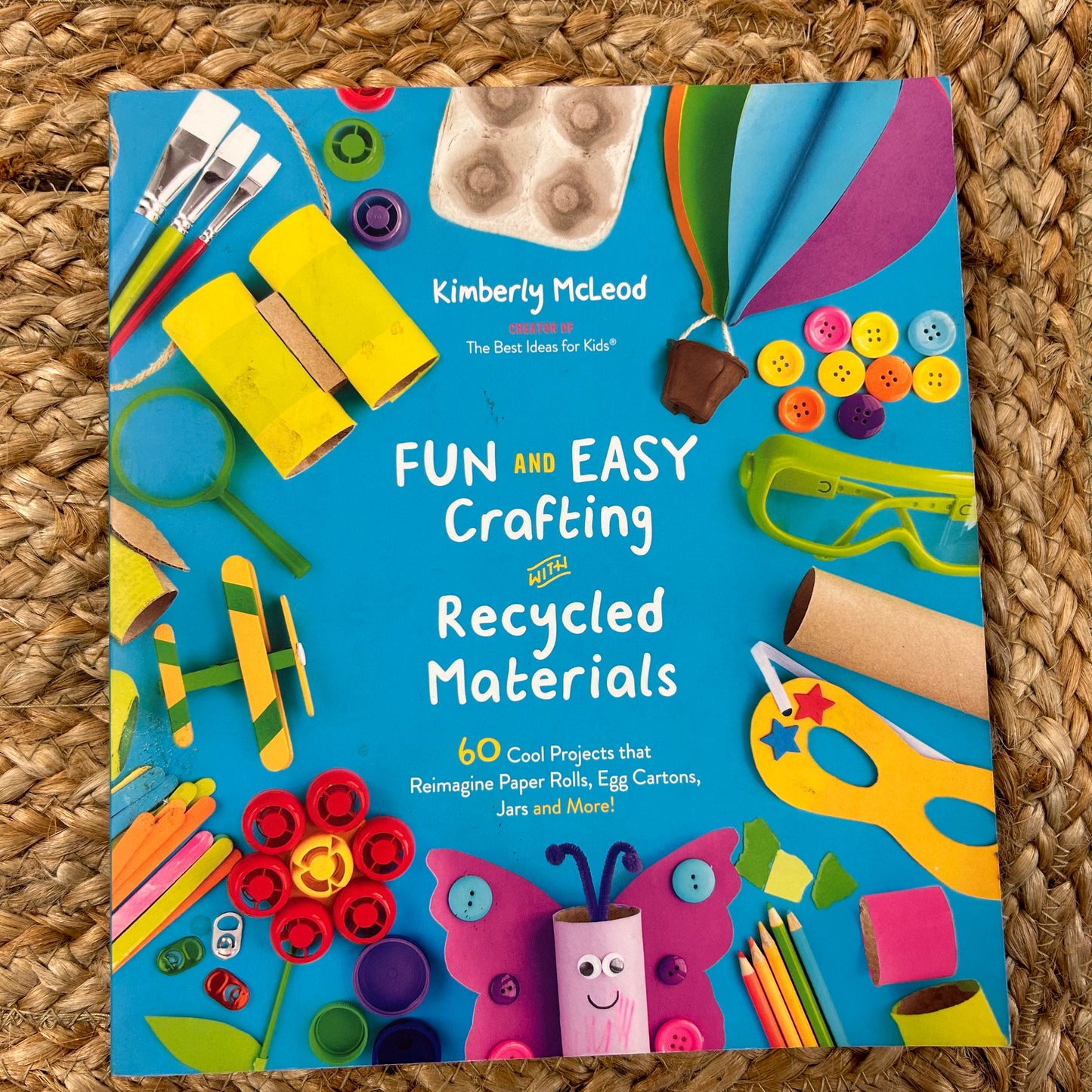 Fun & Easy Crafting w/ Recycled...