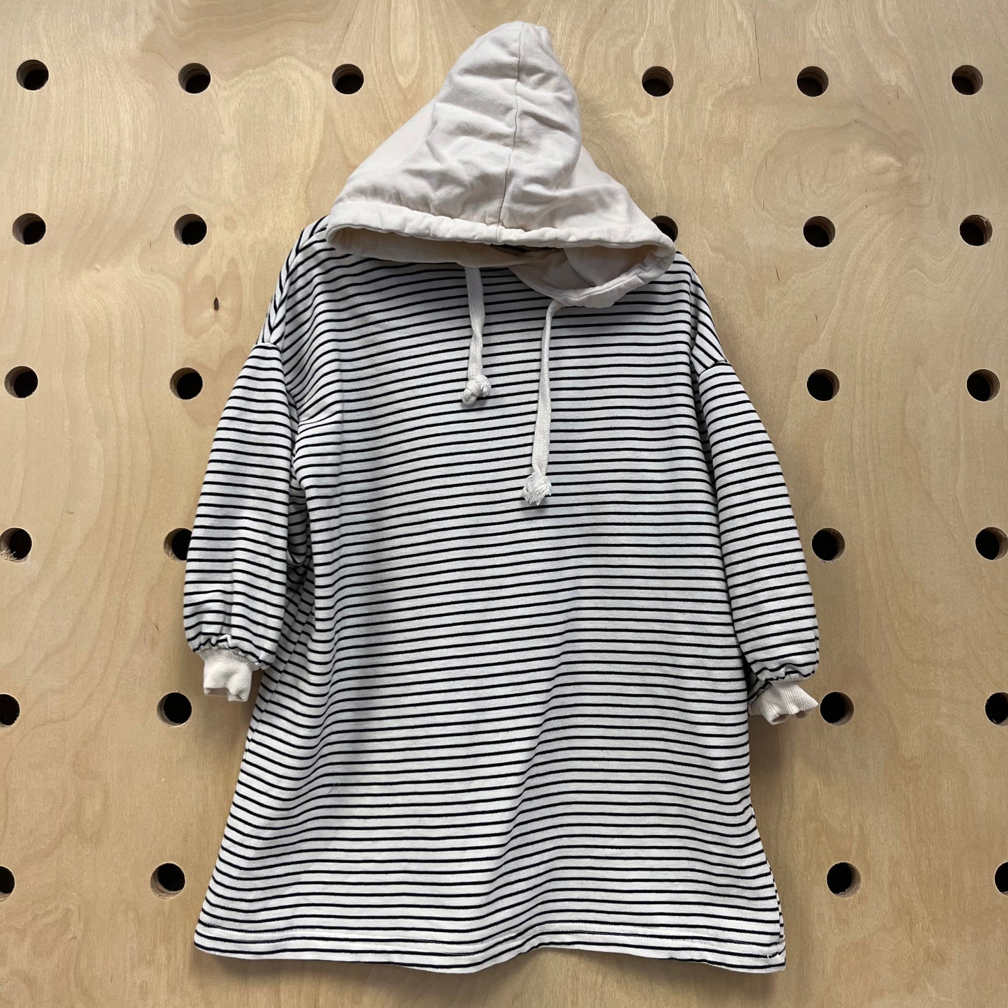 B&W Striped 3/4 Sleeve Hoodie