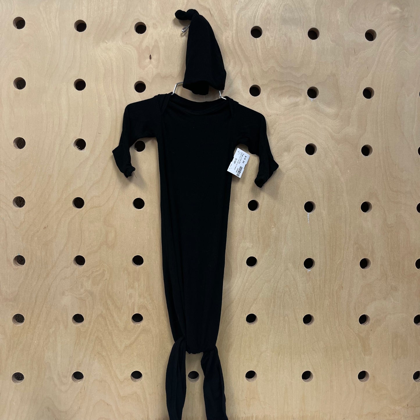 Black Knit Knotted Gown + Cap