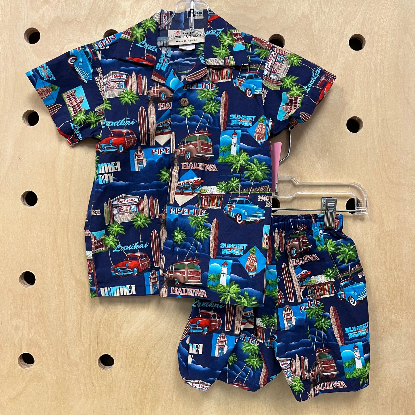 Navy Hawaii Outfit