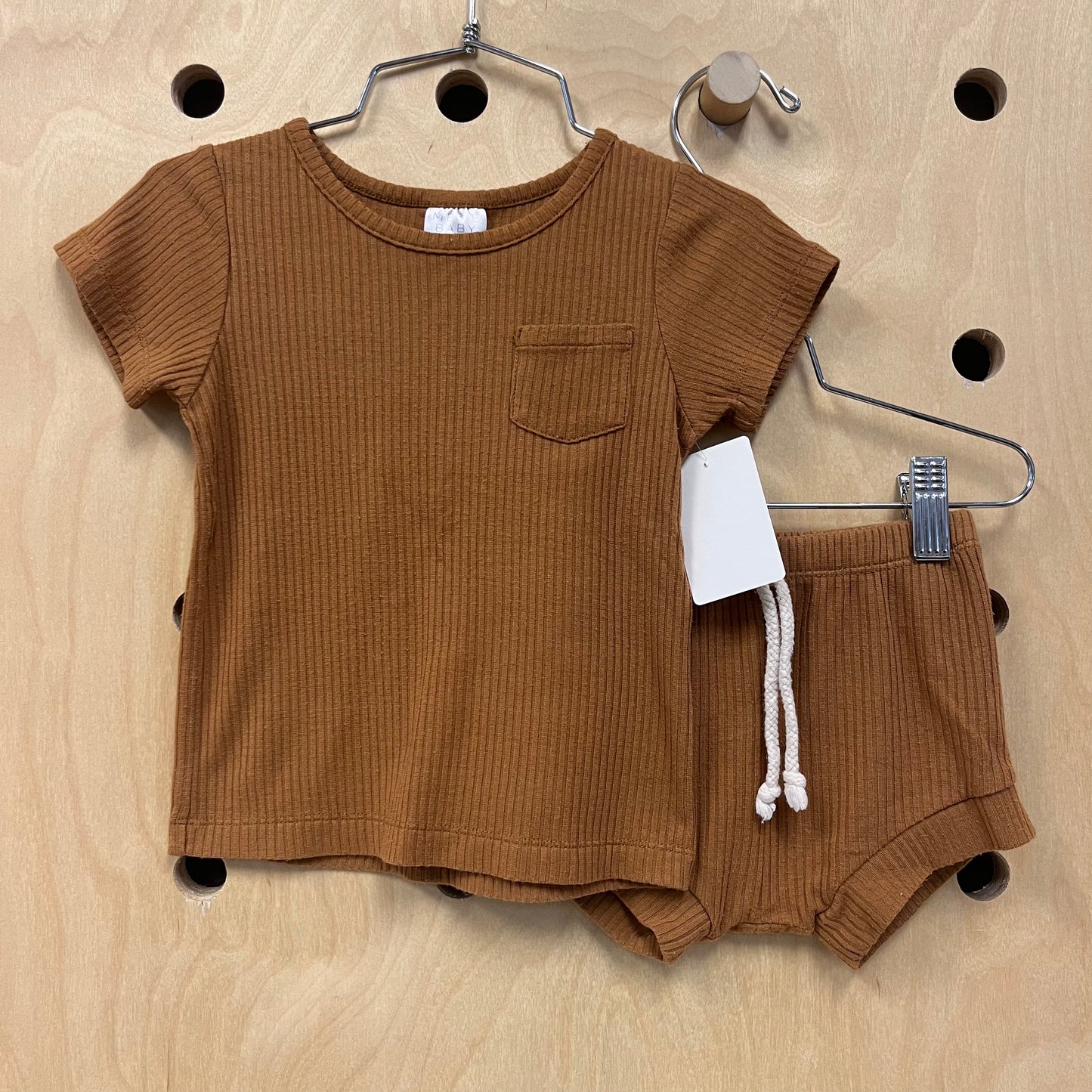 Brown Ribbed Pocket Tee & Shorties