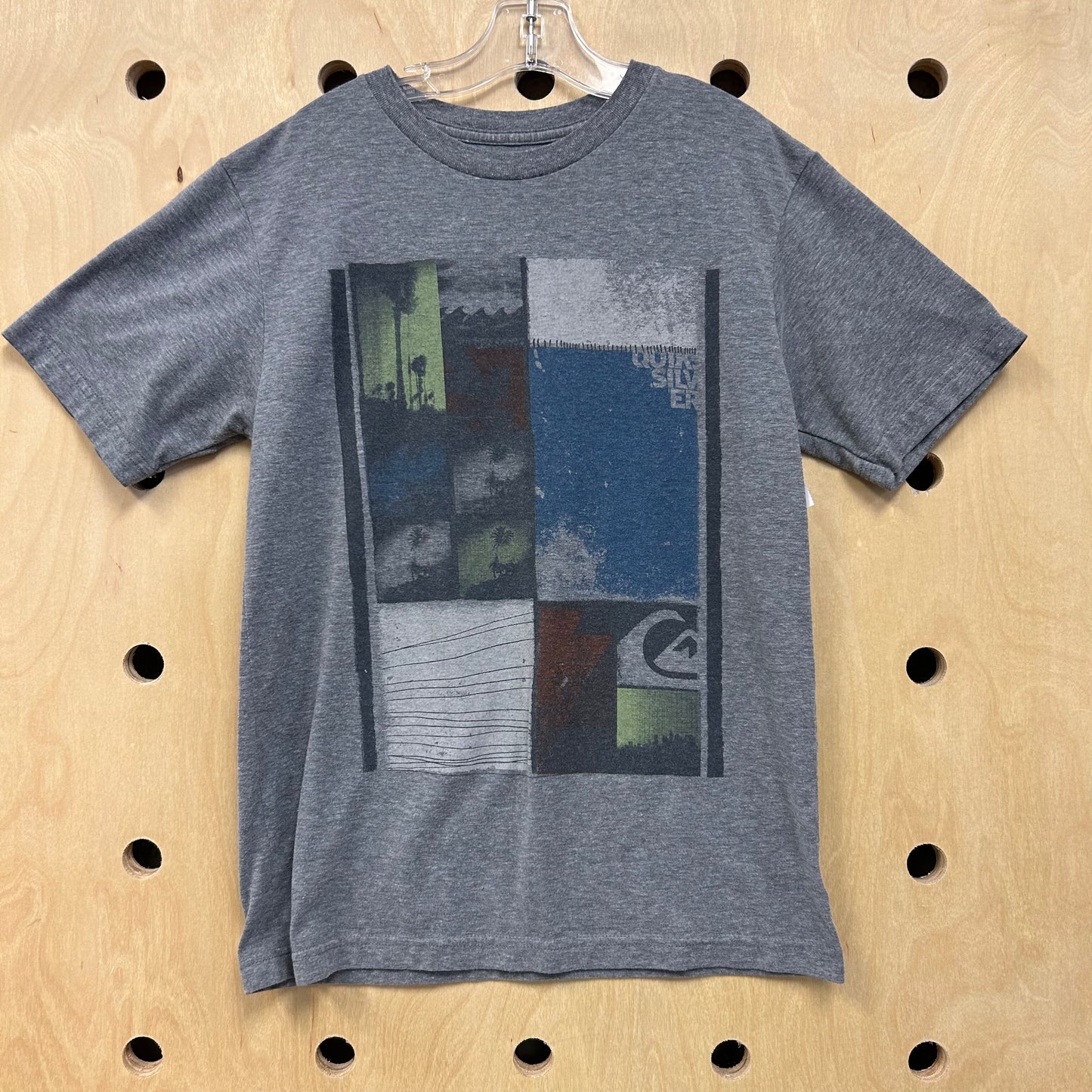 Grey Palm Scene Tee