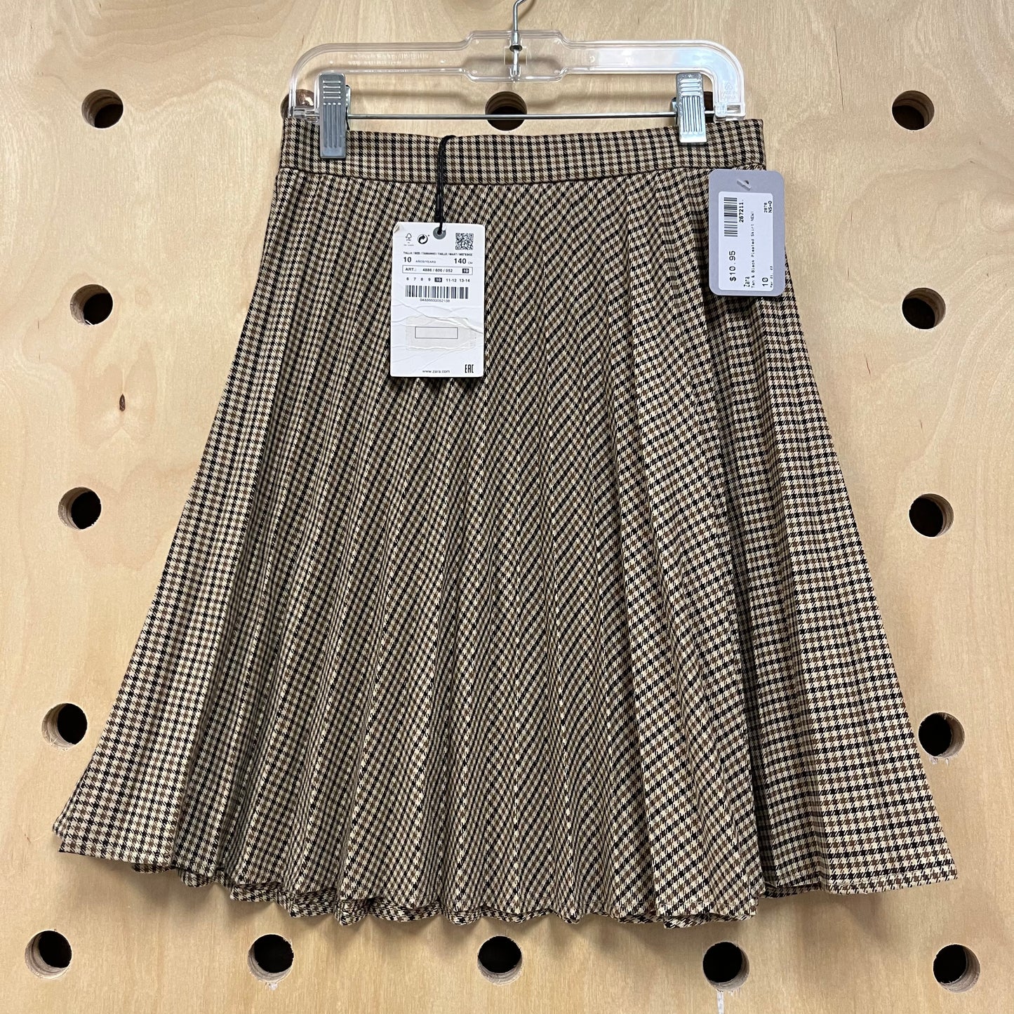 Tan & Black Pleated Skirt NEW!