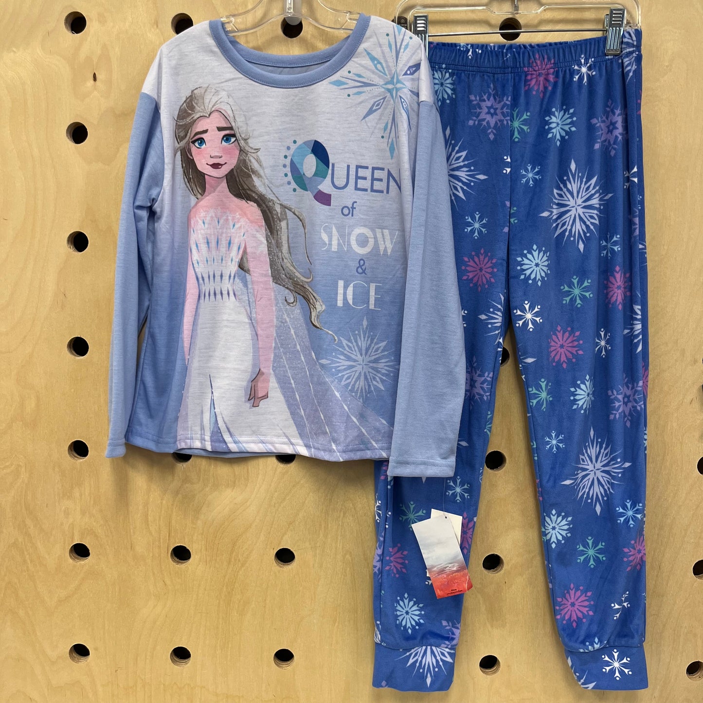 Queen of Snow Elsa Pajamas NEW