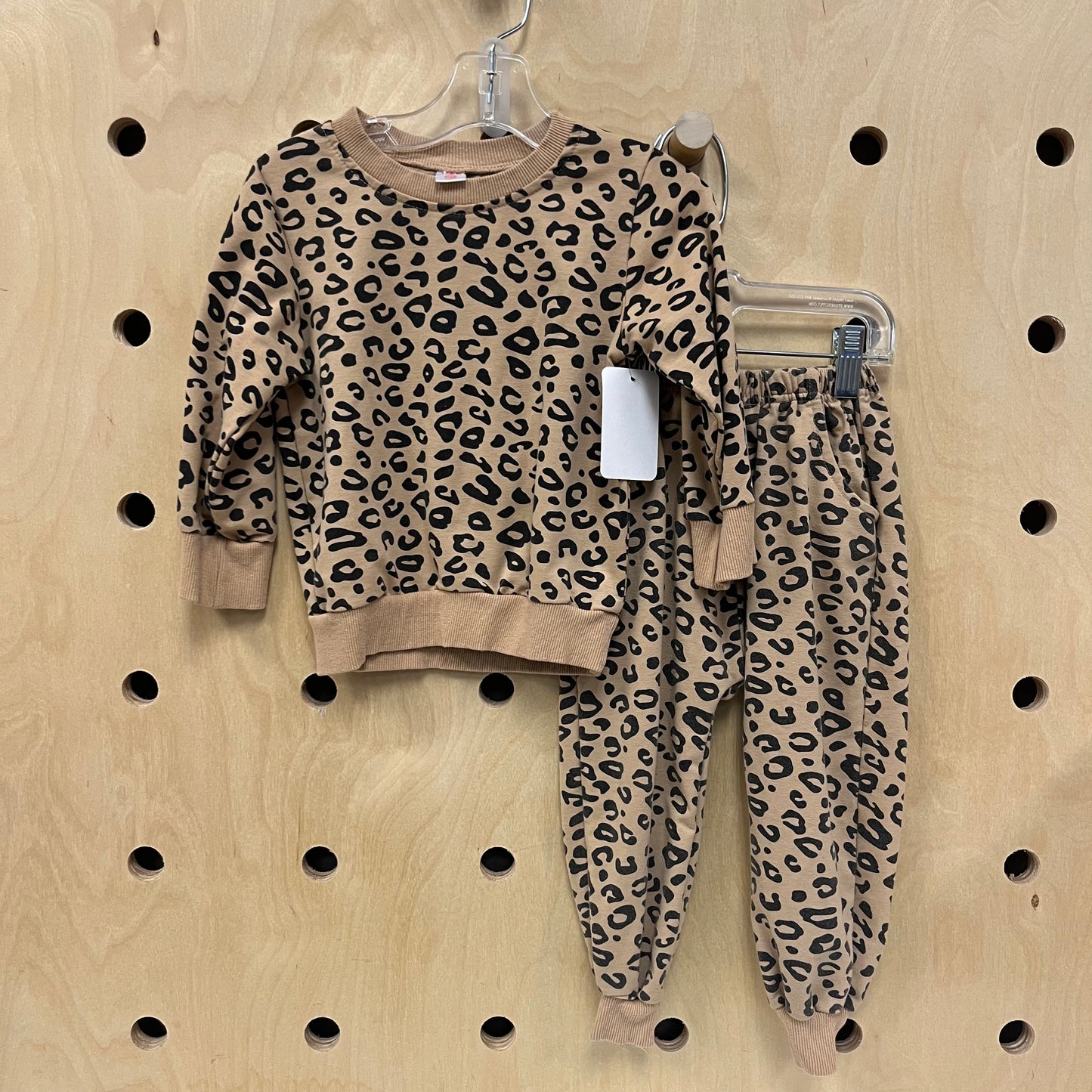 Animal Print Outfit