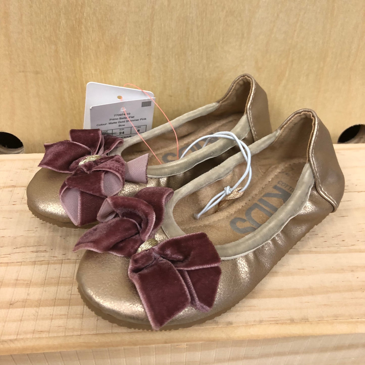Gold Velour Bow Flats NEW!