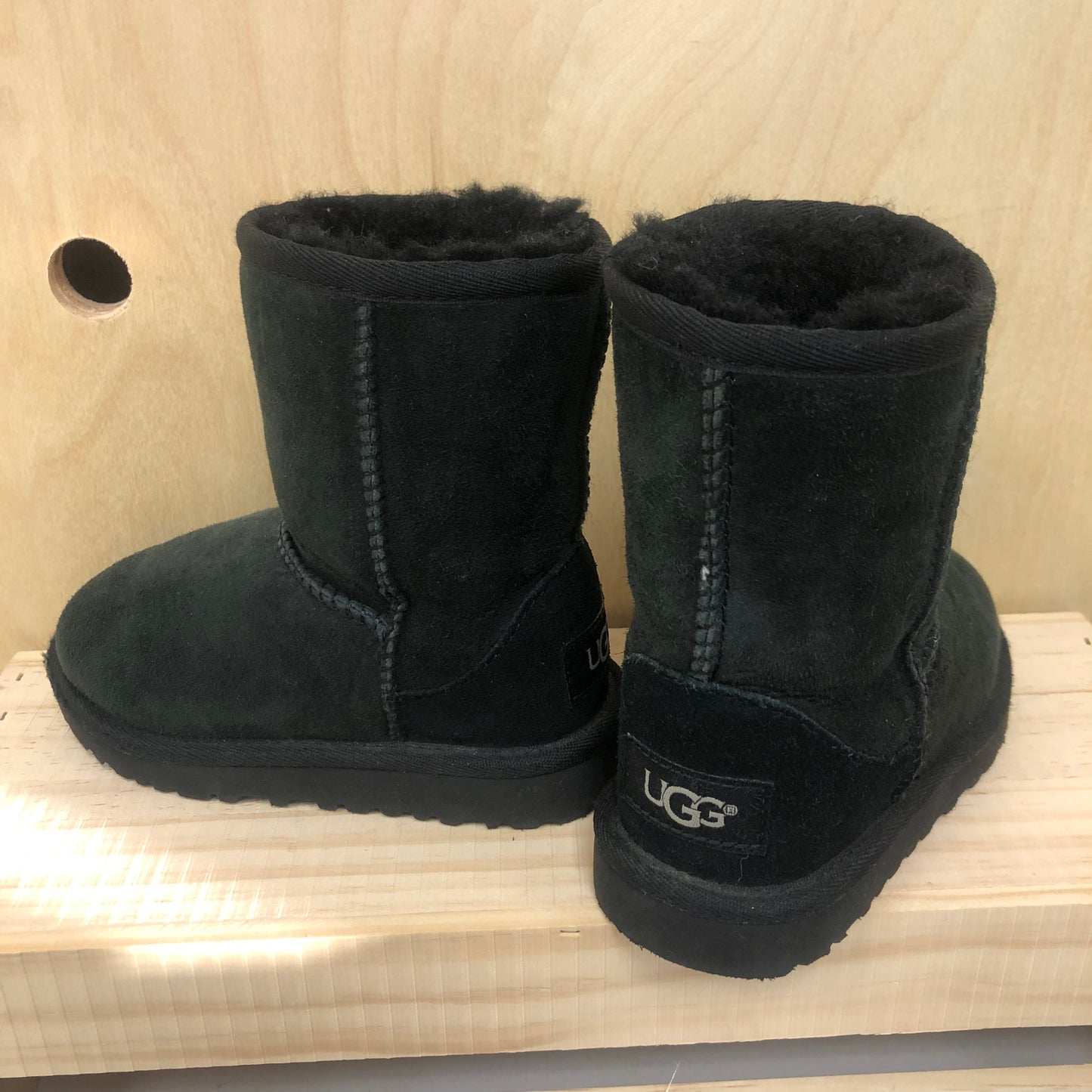 Black Sheepskin Boots