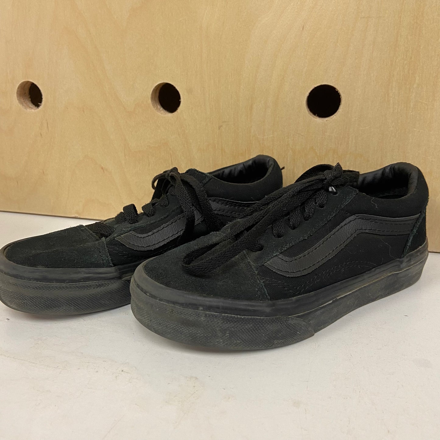 Black Classic Sneakers
