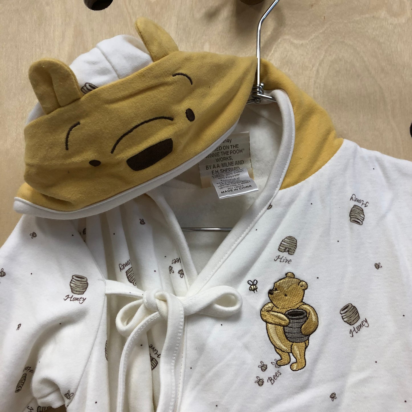 Cream Classic Pooh Bunting