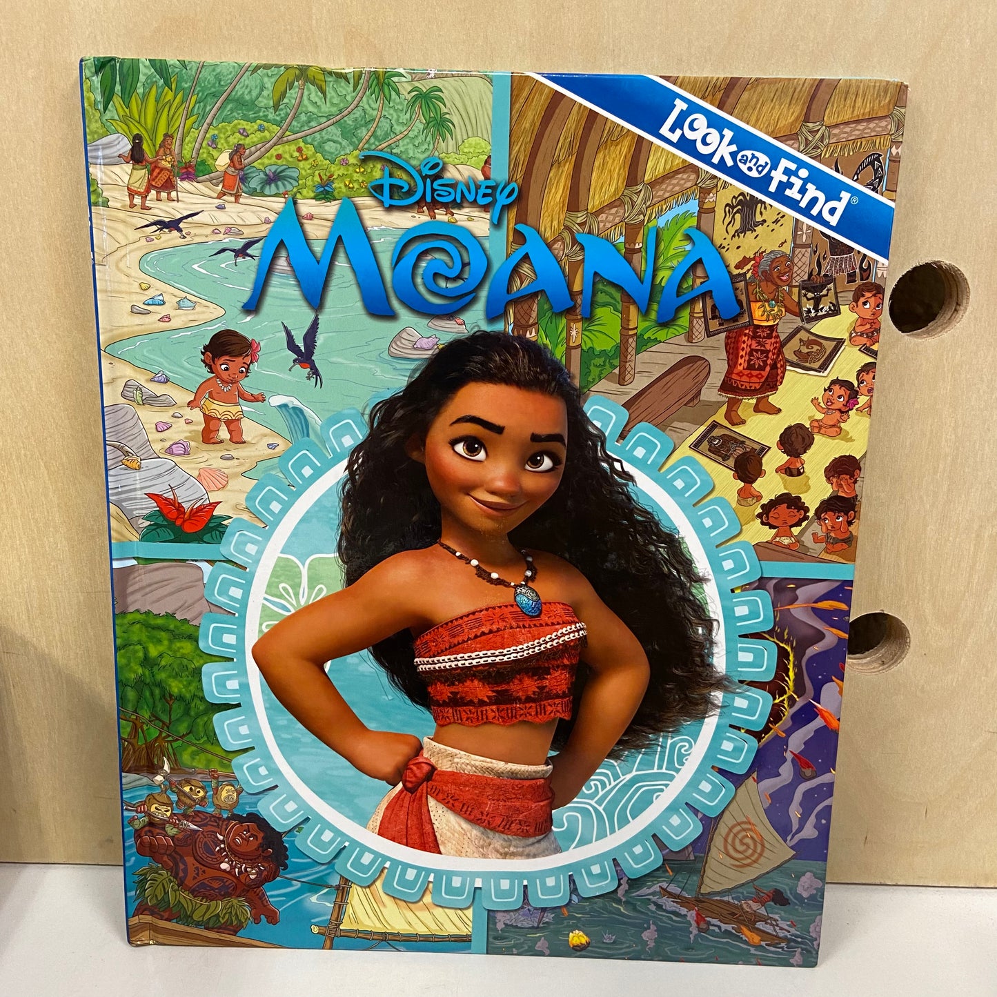 Look & Find Moana