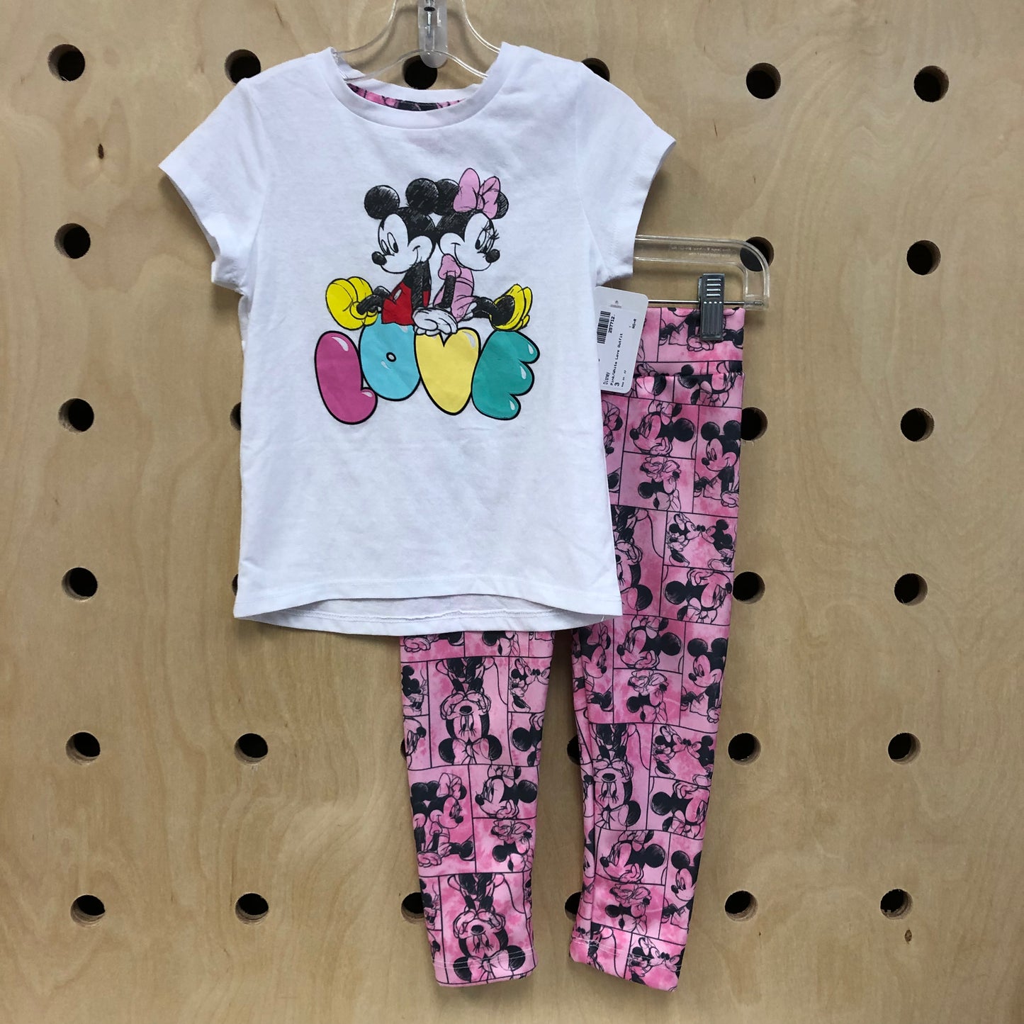 Pink/White Love Outfit
