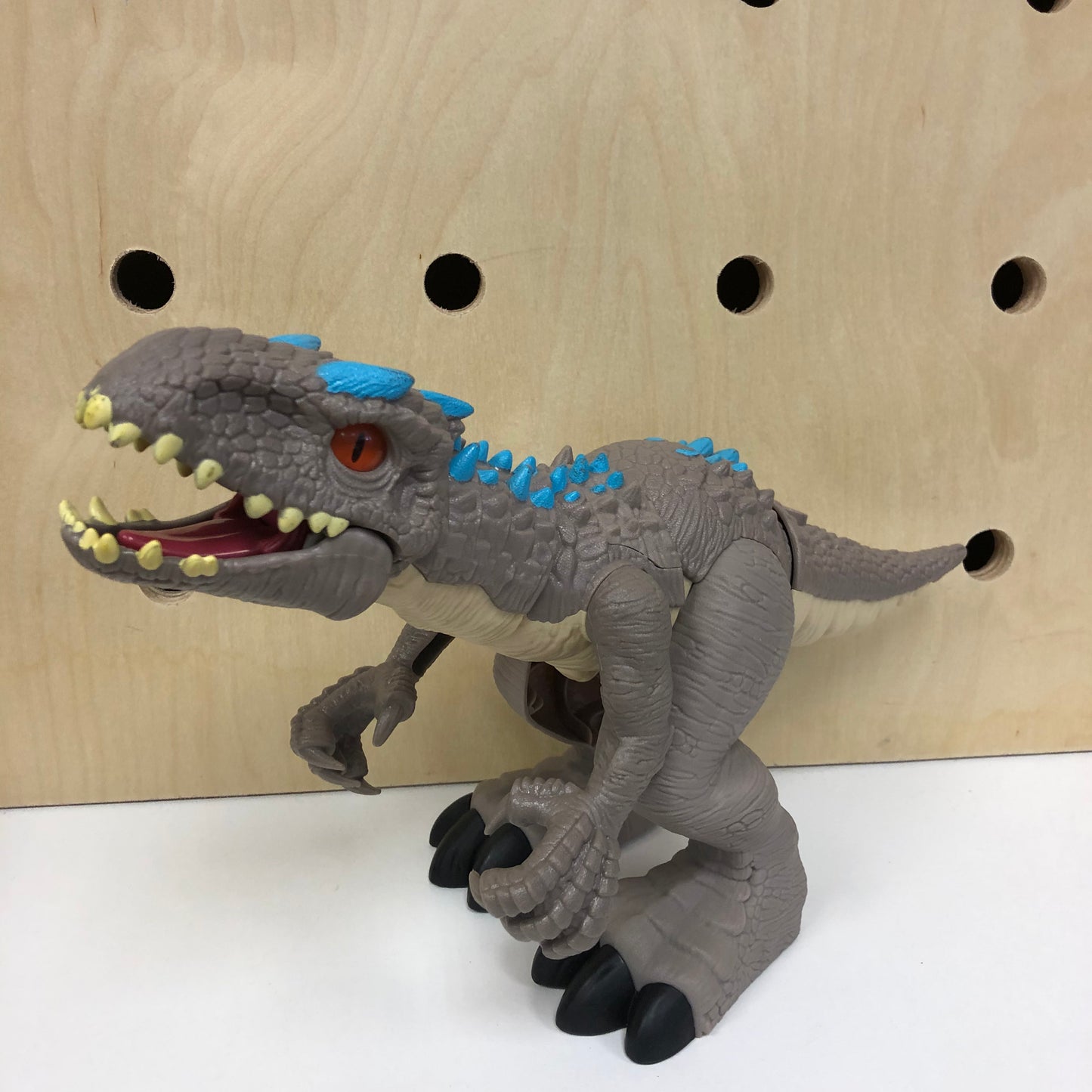 World Thrashing T-Rex