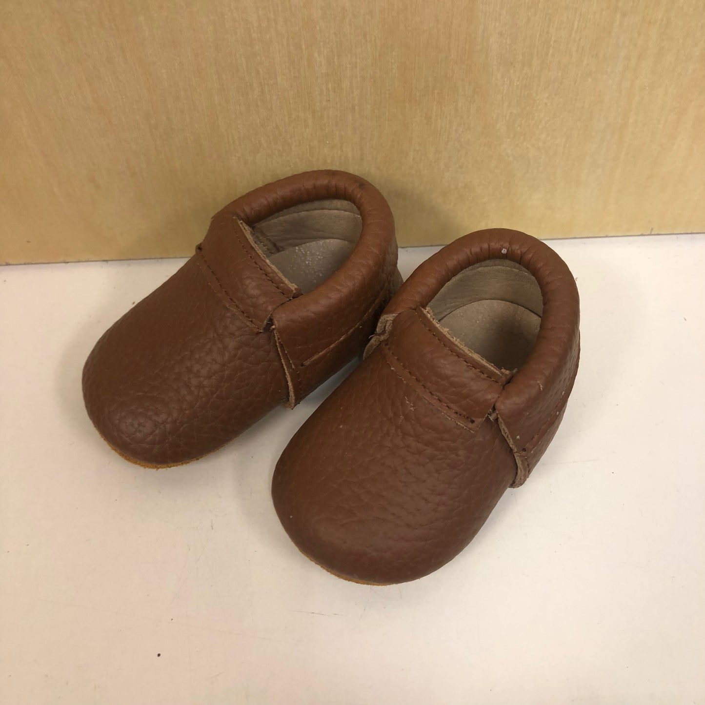 Brown Fringeless Moccasins