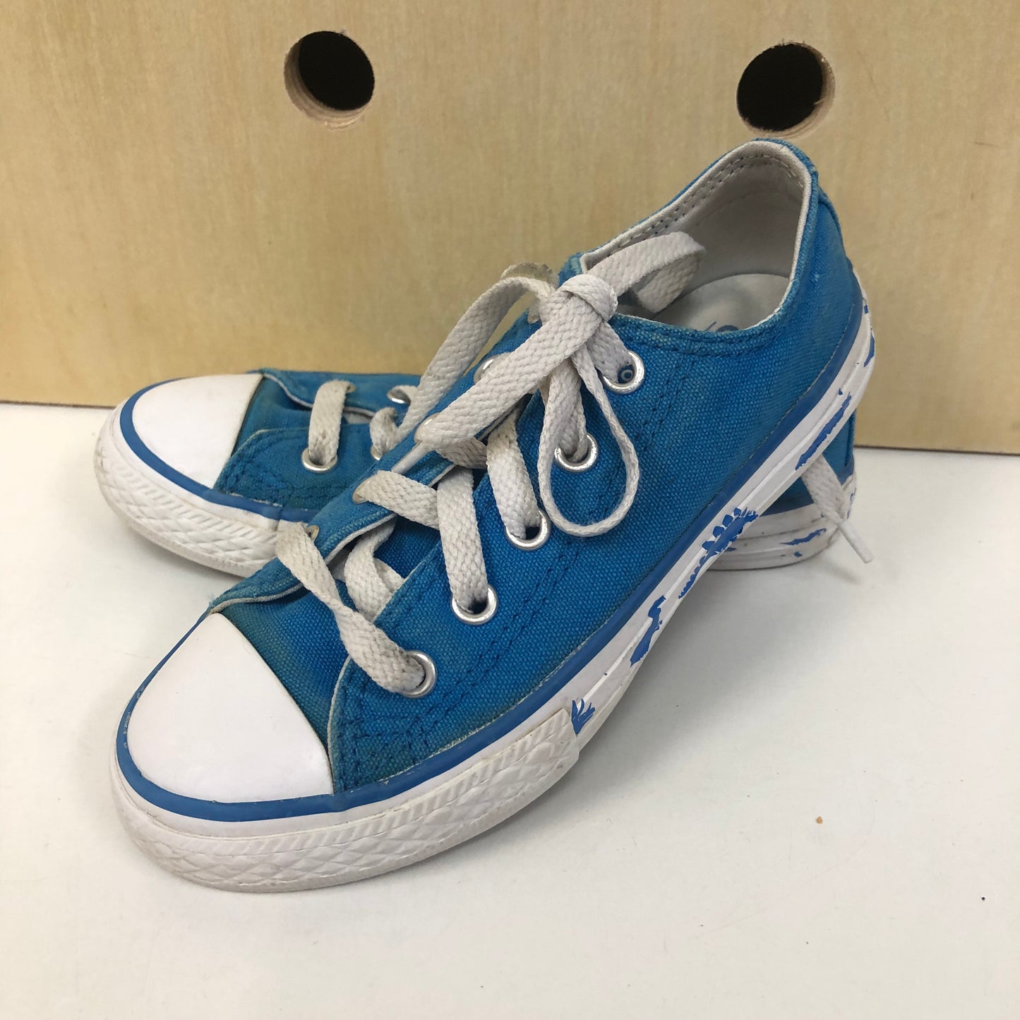 Blue Dinoverse Low Top Chucks