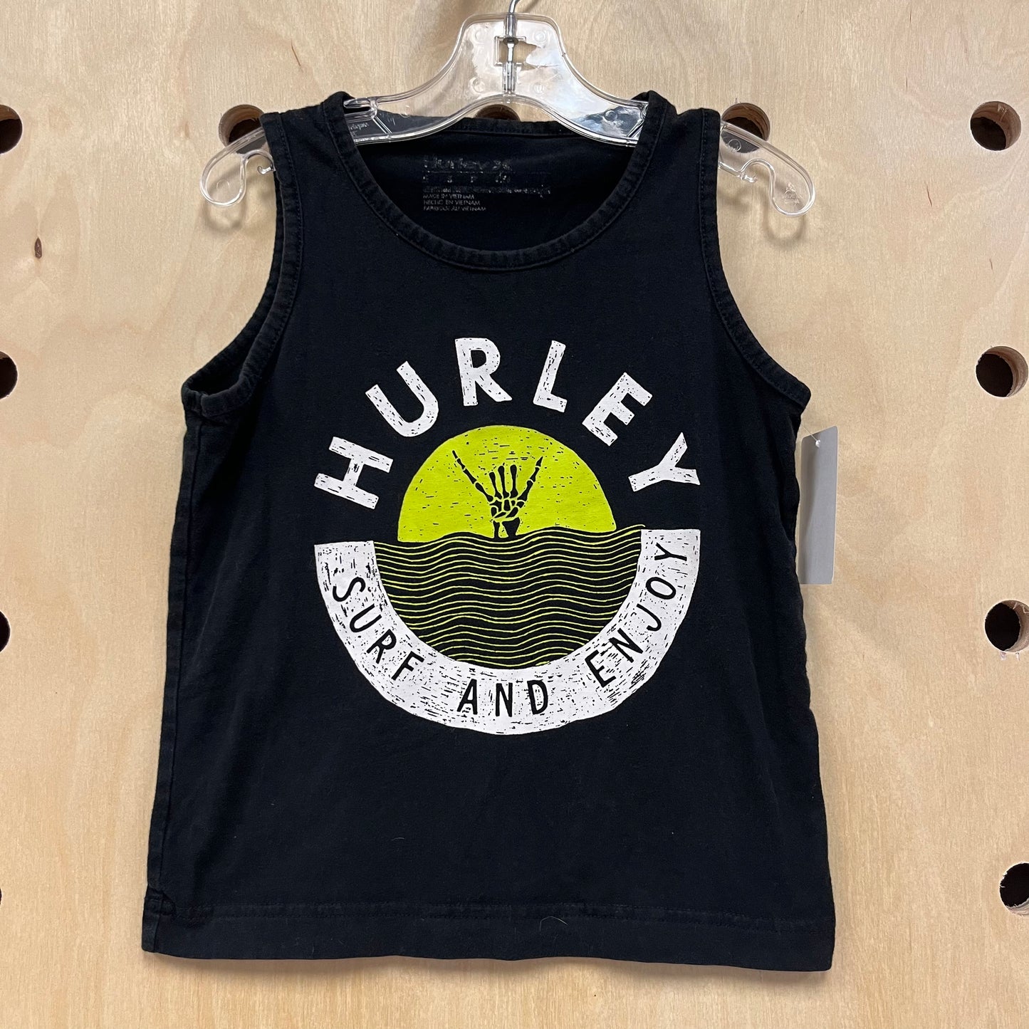 Black Surf and Enjoy Tank