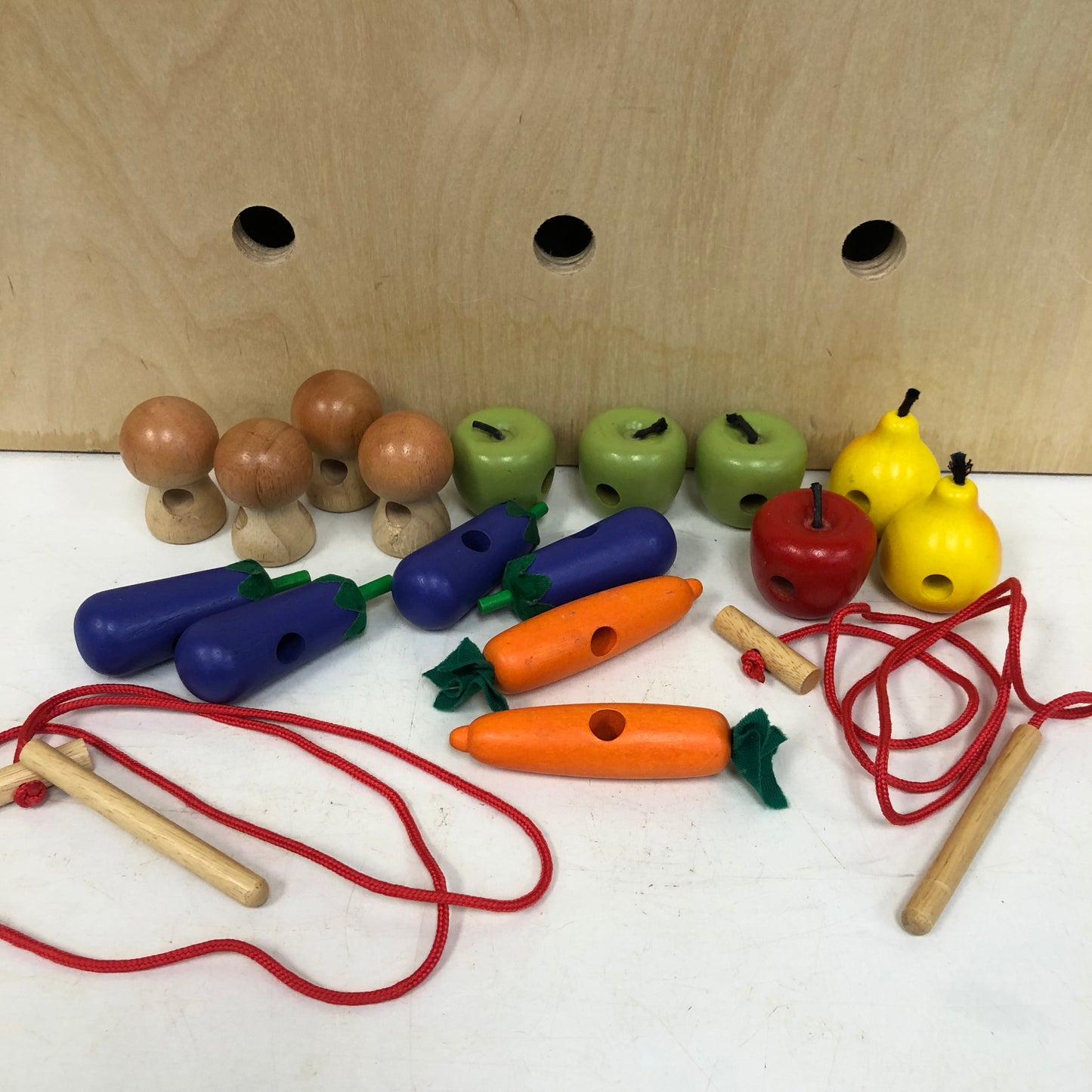 Veggies & Fruits Wood Lacing