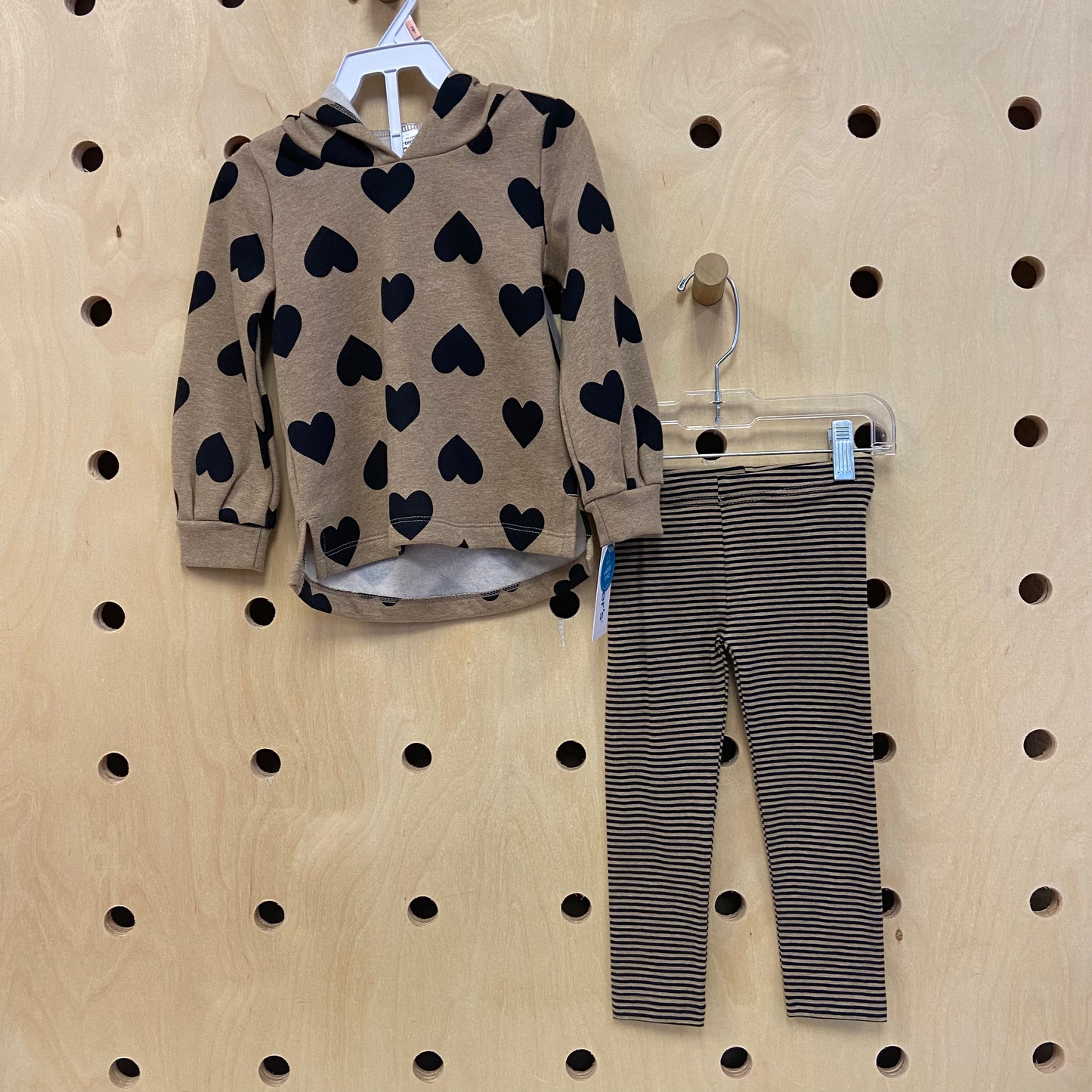 Taupe+Black Heart Outfit NEW!