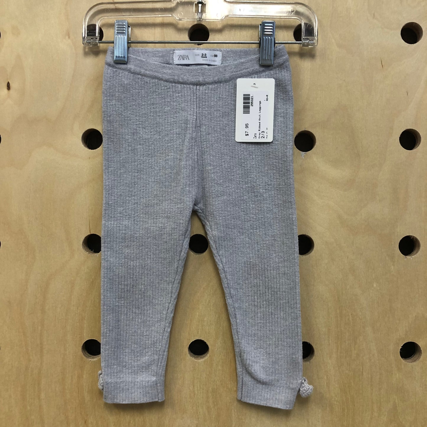Grey Ribbed Knit Leggings