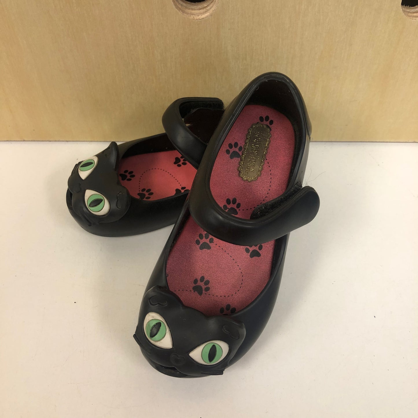 Black Kitty Campana Shoes