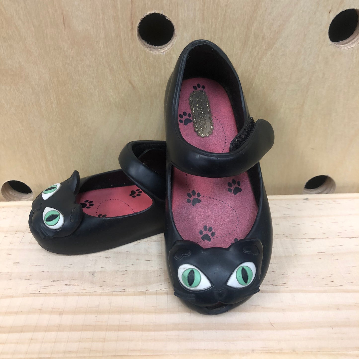 Black Kitty Campana Shoes