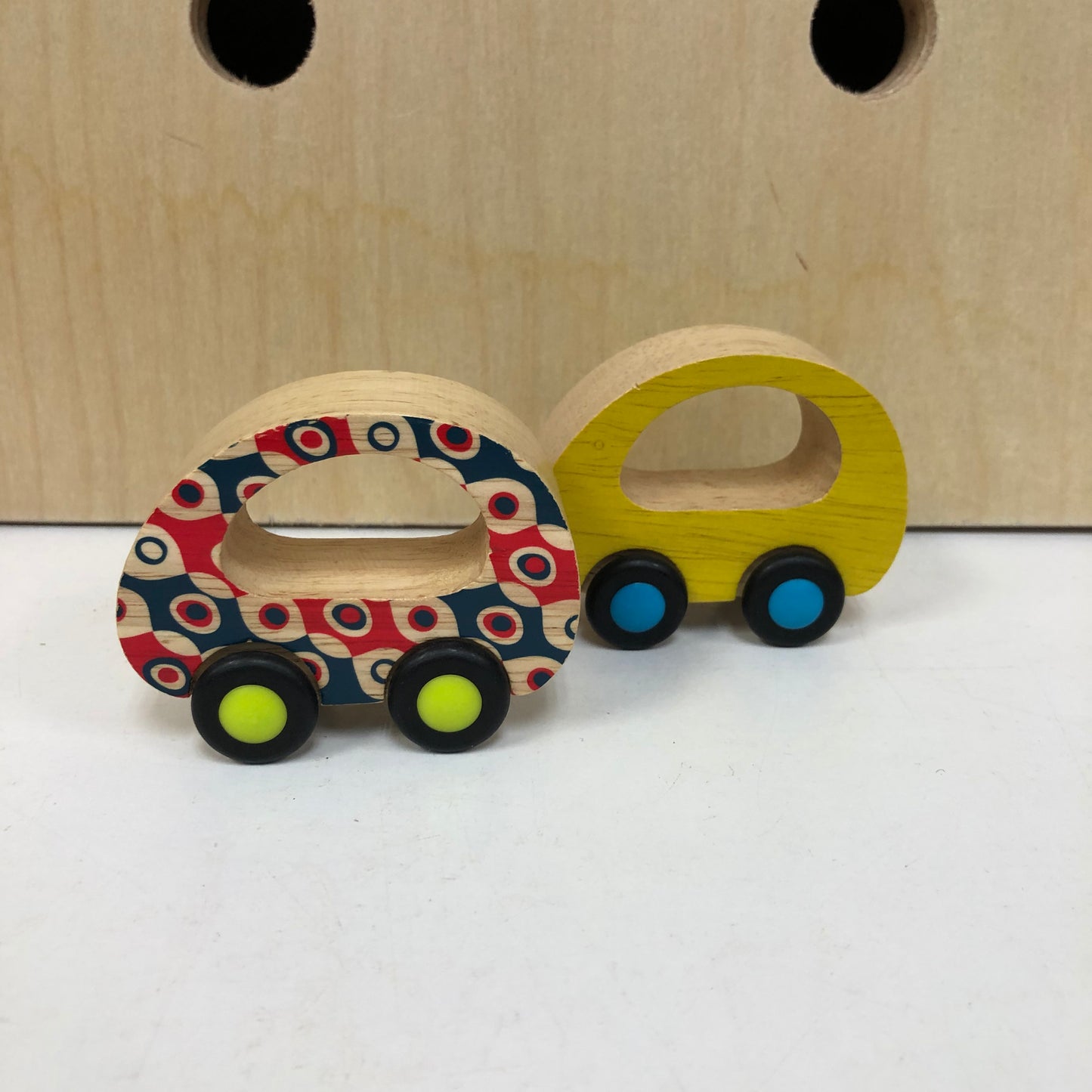 Set of 2 Wood Mini Cars