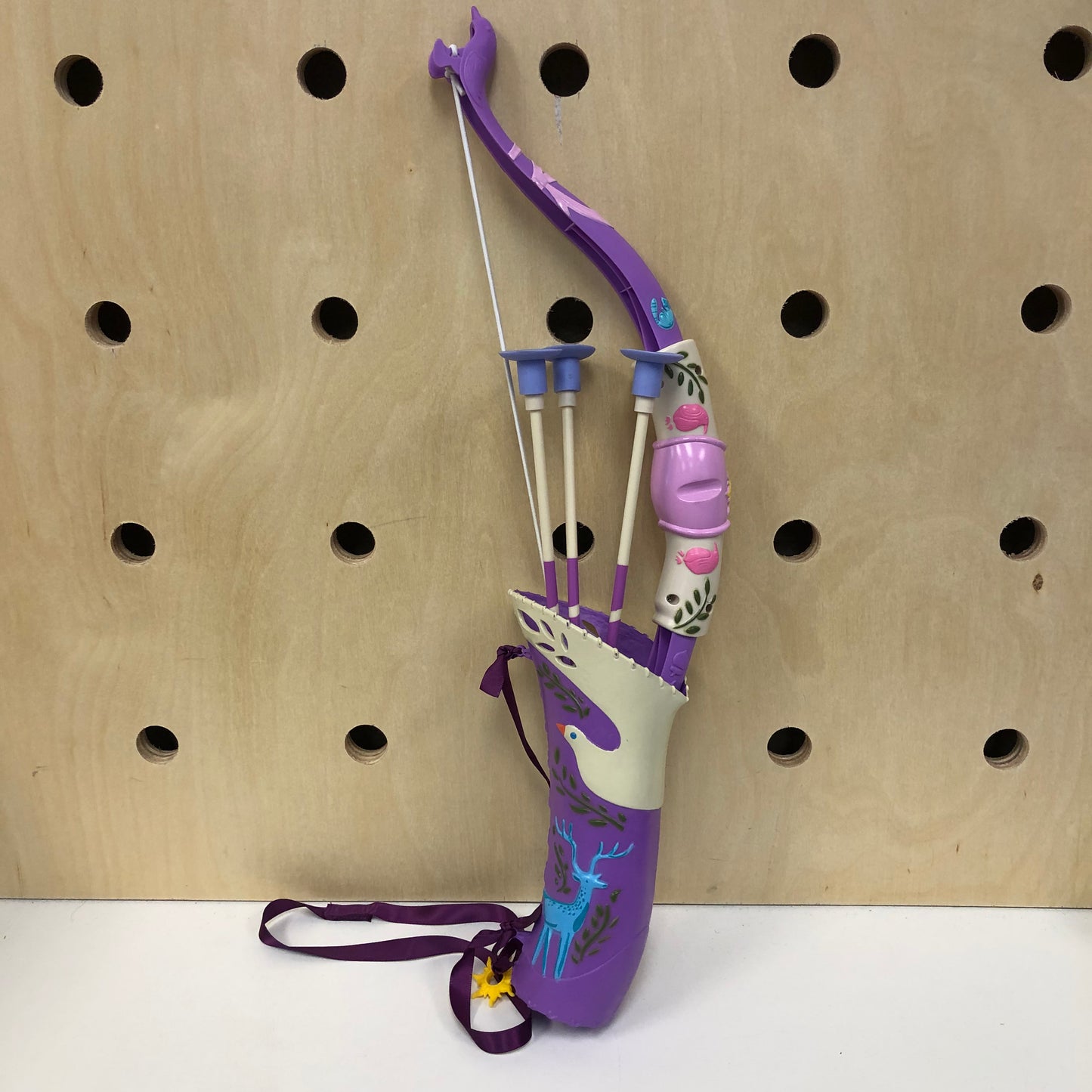 Rapunzels Bow & Arrows