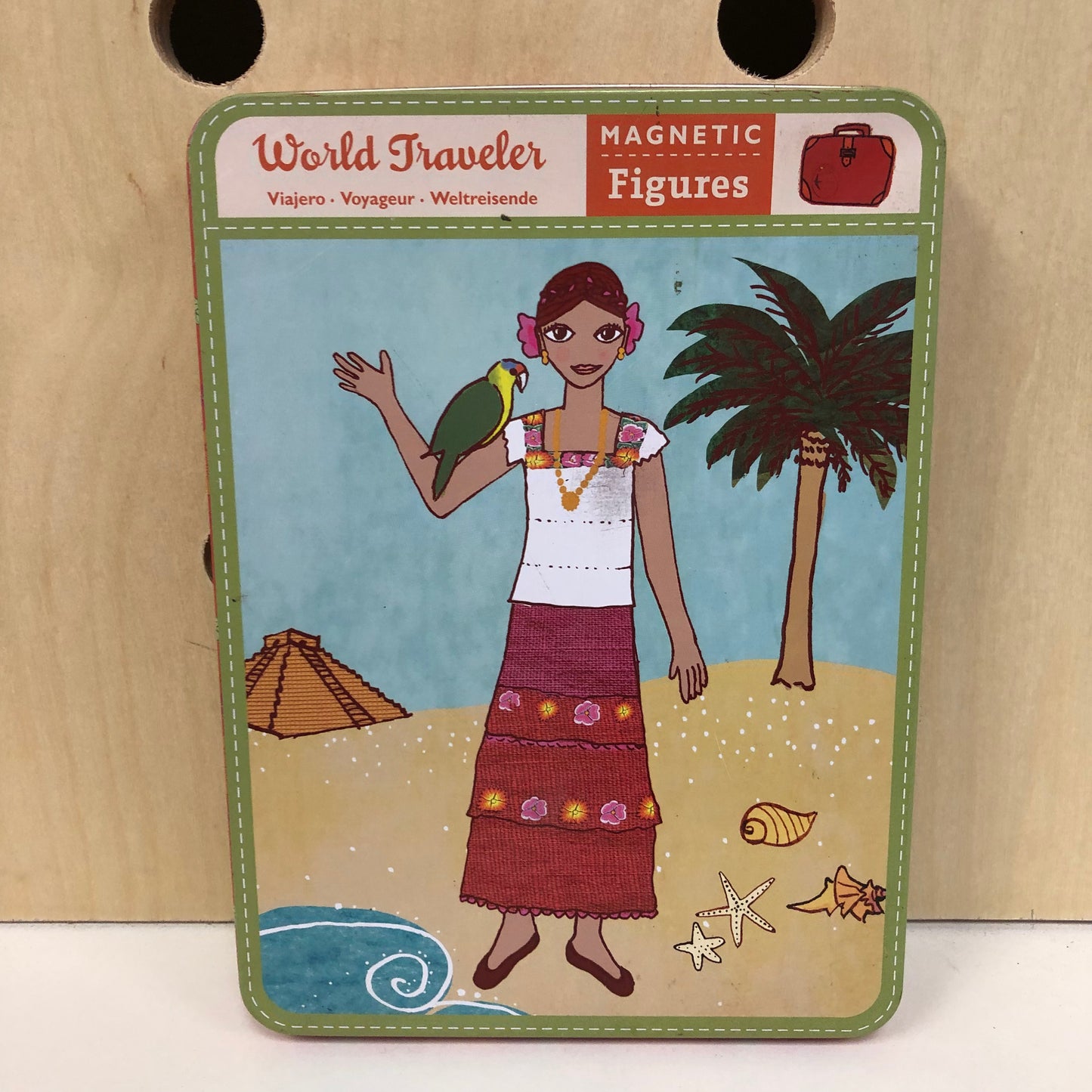 World Traveler Magnetic Figure