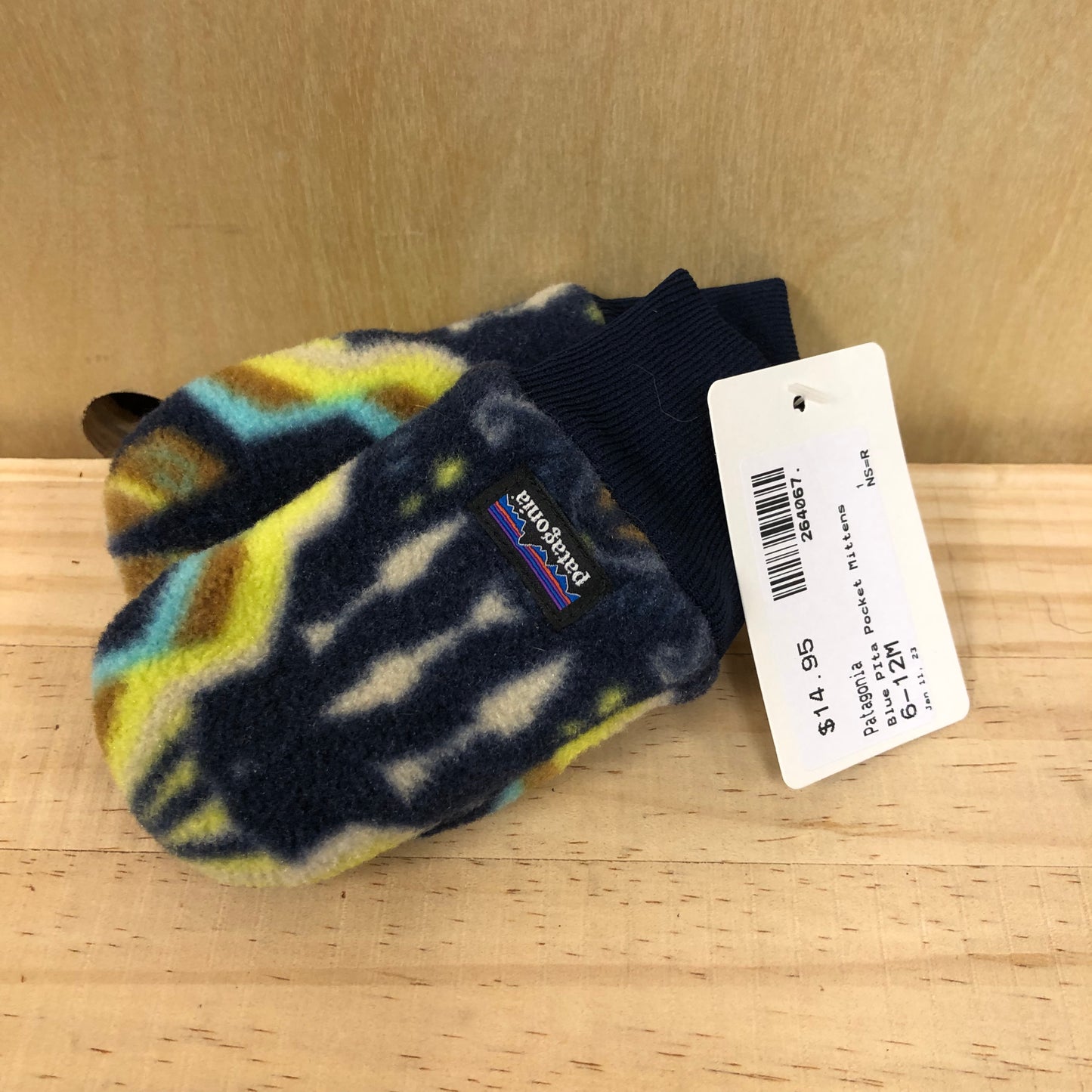 Blue PIta Pocket Mittens