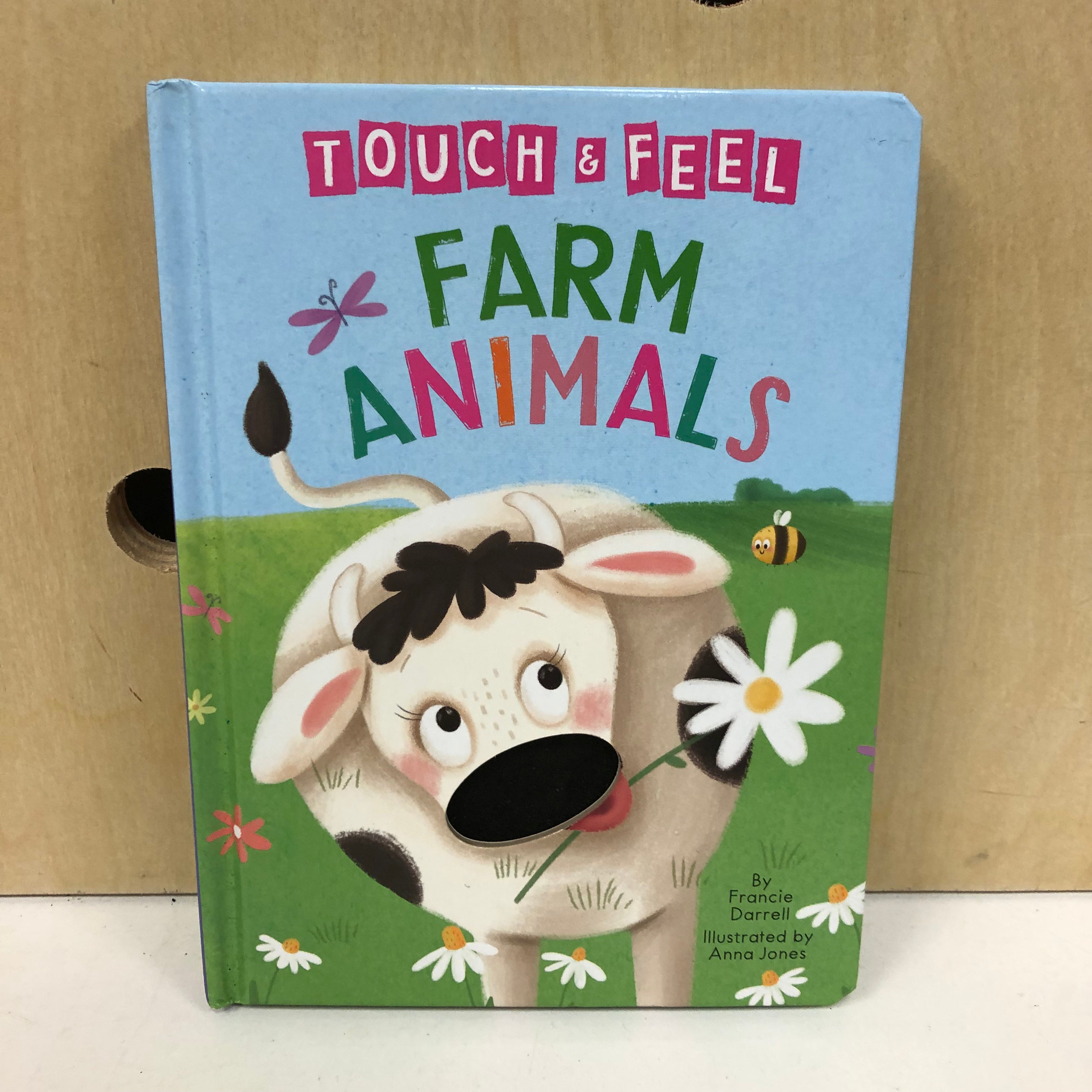 Touch & Feel Farm Animals – Little Bird