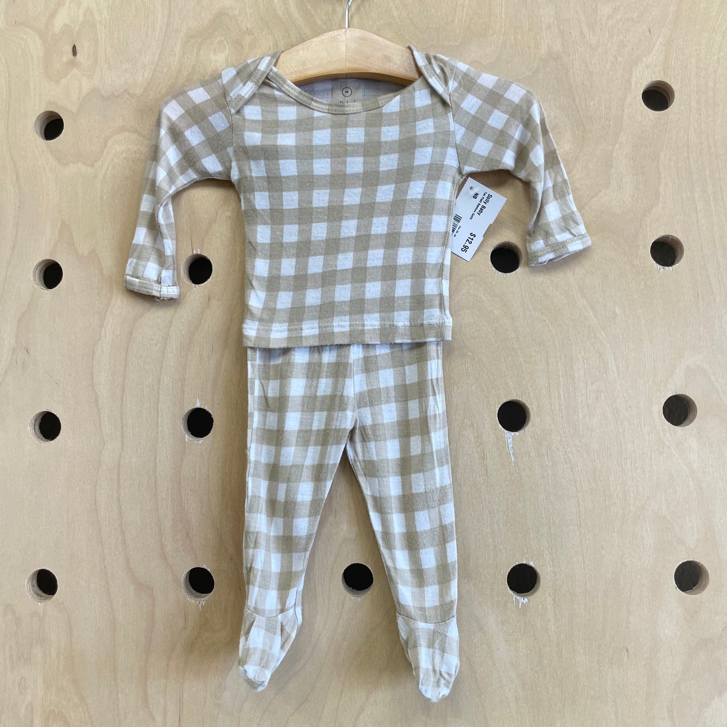 Tan Plaid Bamboo Outfit