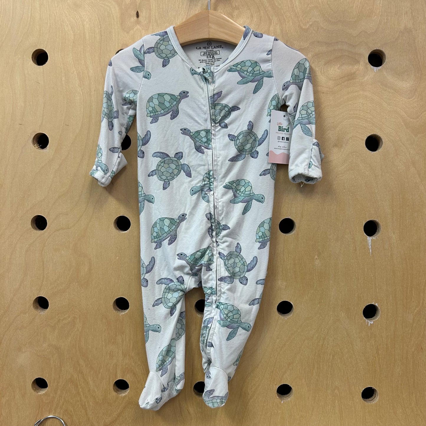 White Sea Turtle Bamboo Zippy