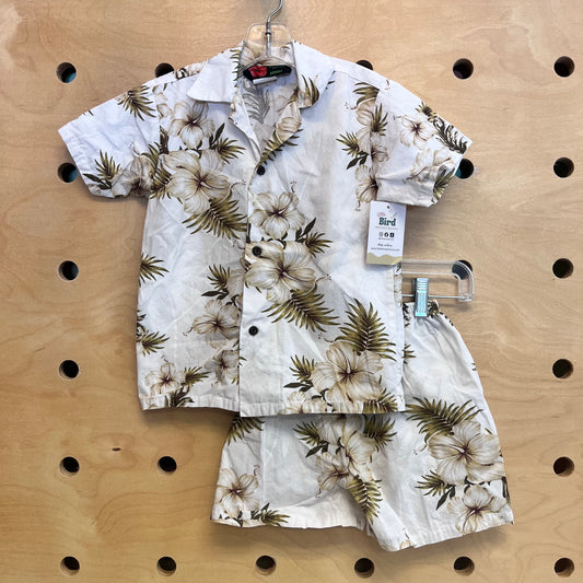 Ivory Hibiscus Outift