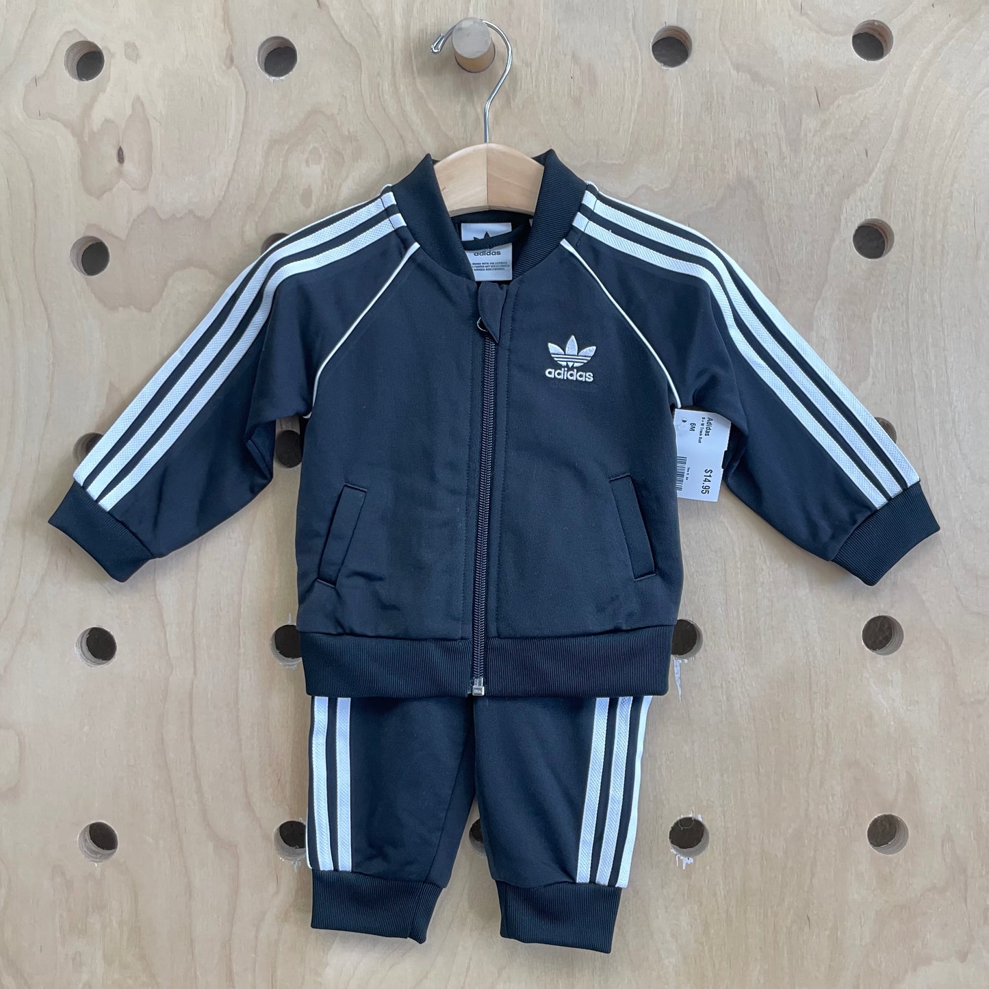 B+W Track Suit