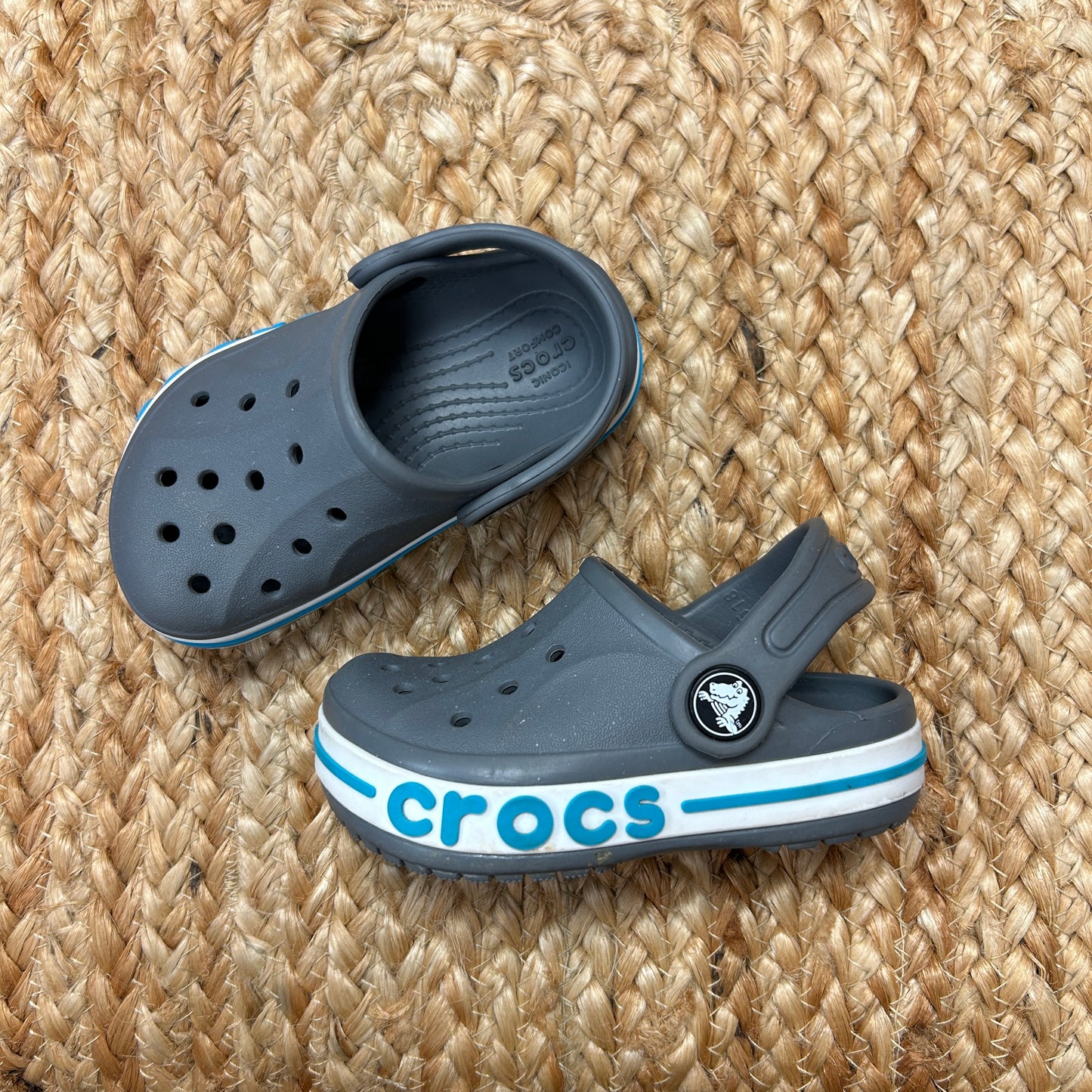 Grey & Blue Bayaband Clogs