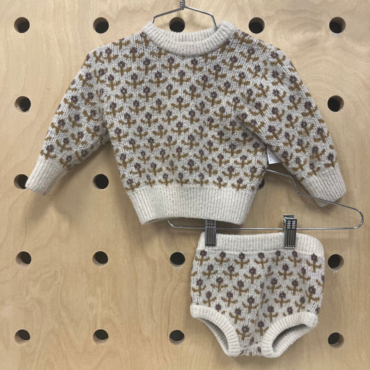 Beige & Lavender Floral Knit Outfit