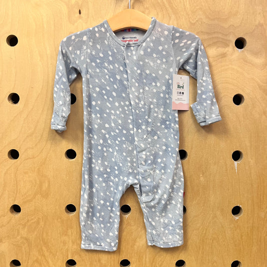 Magnetic Blue + White Bamboo Footies