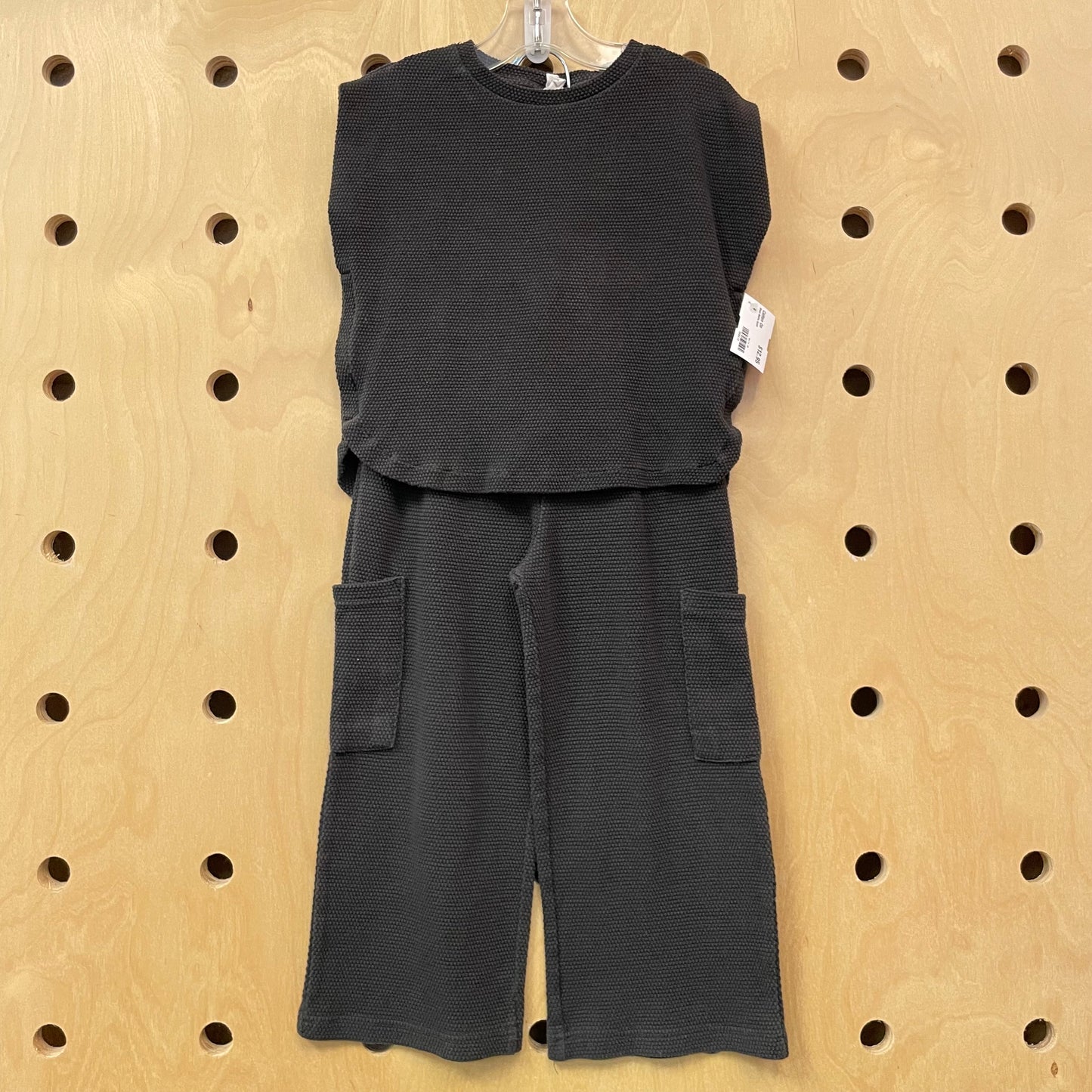 Black Waffle Outfit