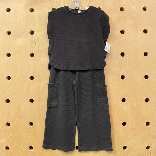Black Waffle Outfit