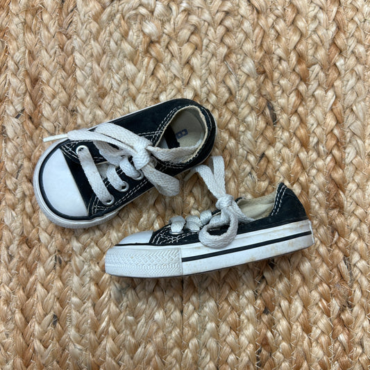 B & W All Star Low Tops