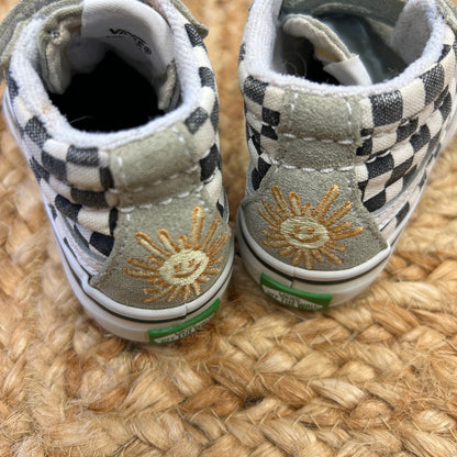 Green/B&W Checkerboard V Skateistan Sneakers