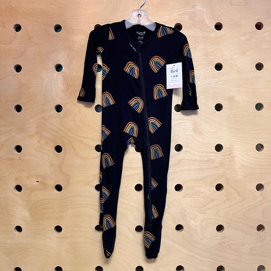Black/Neutral Rainbows Bamboo Footies